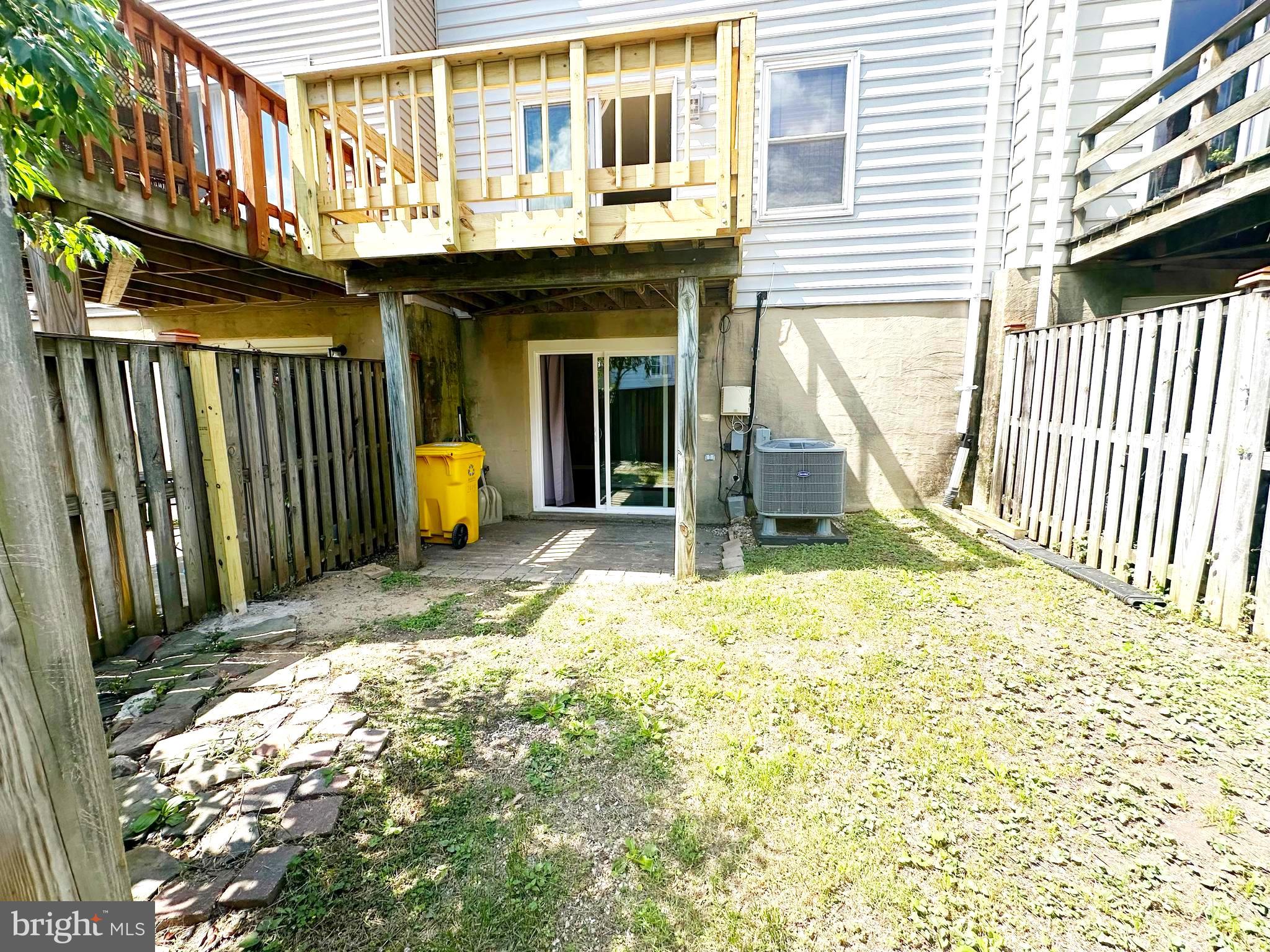 CROFTON VILLAGE - Residential