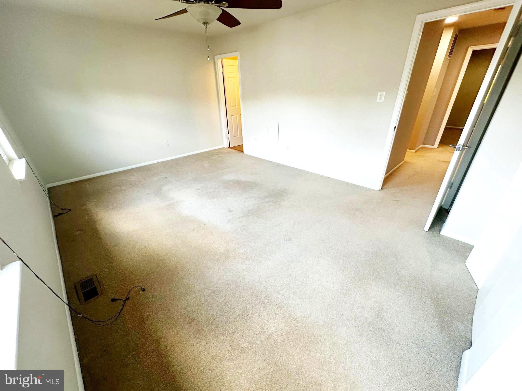 CROFTON VILLAGE - Residential