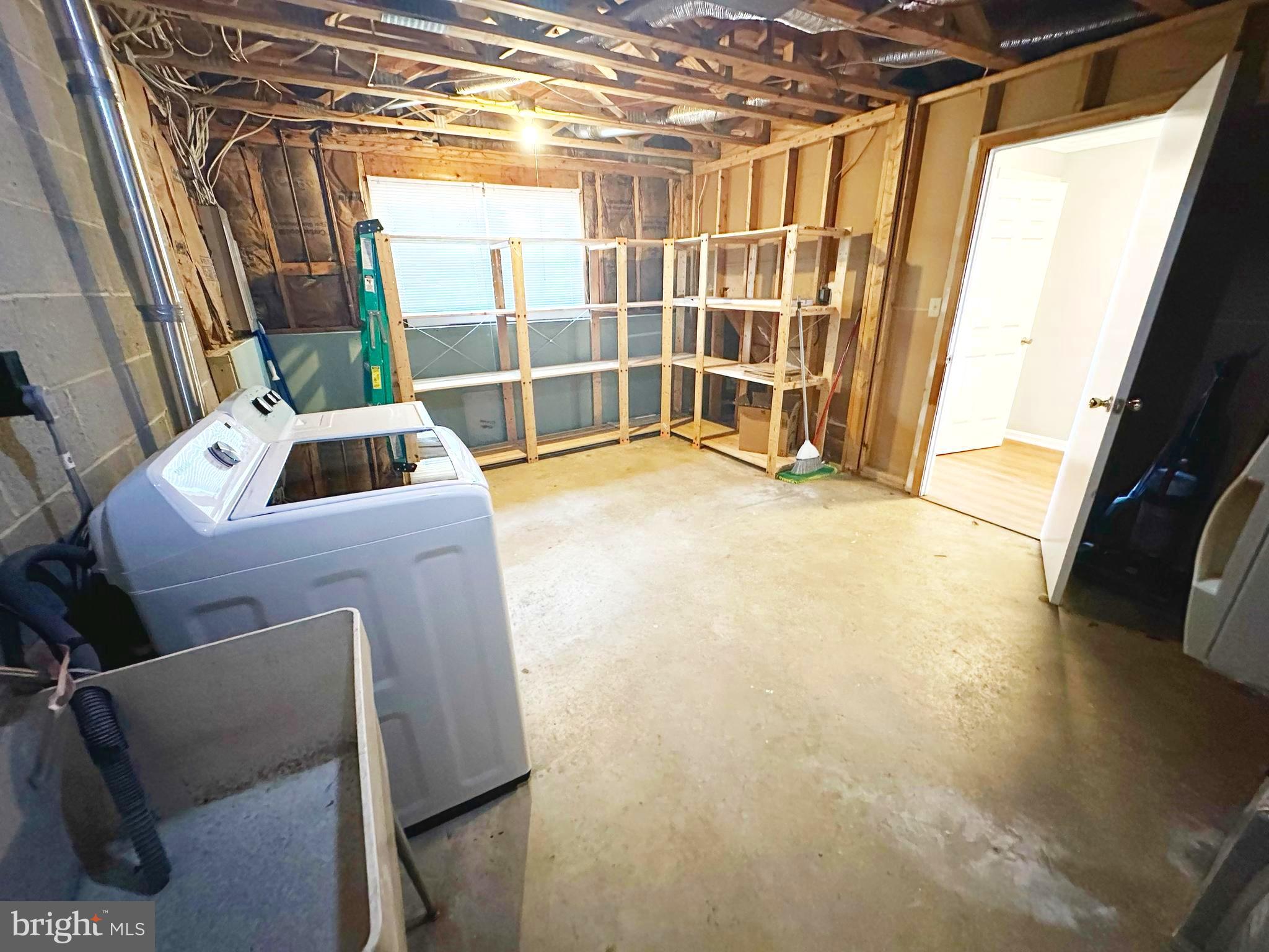 CROFTON VILLAGE - Residential