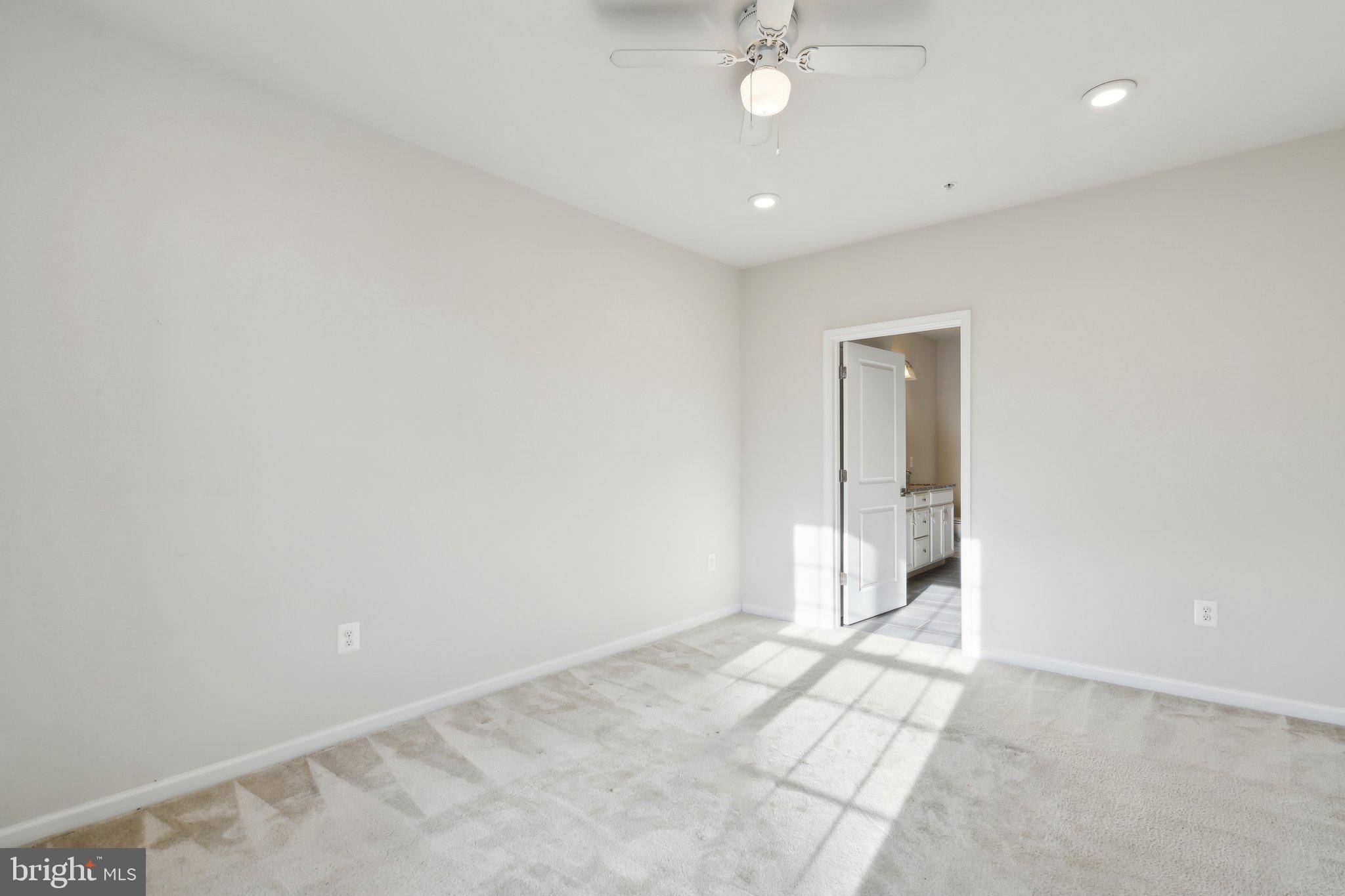 RIDGES AT LOUDOUN VALLEY - Residential Lease