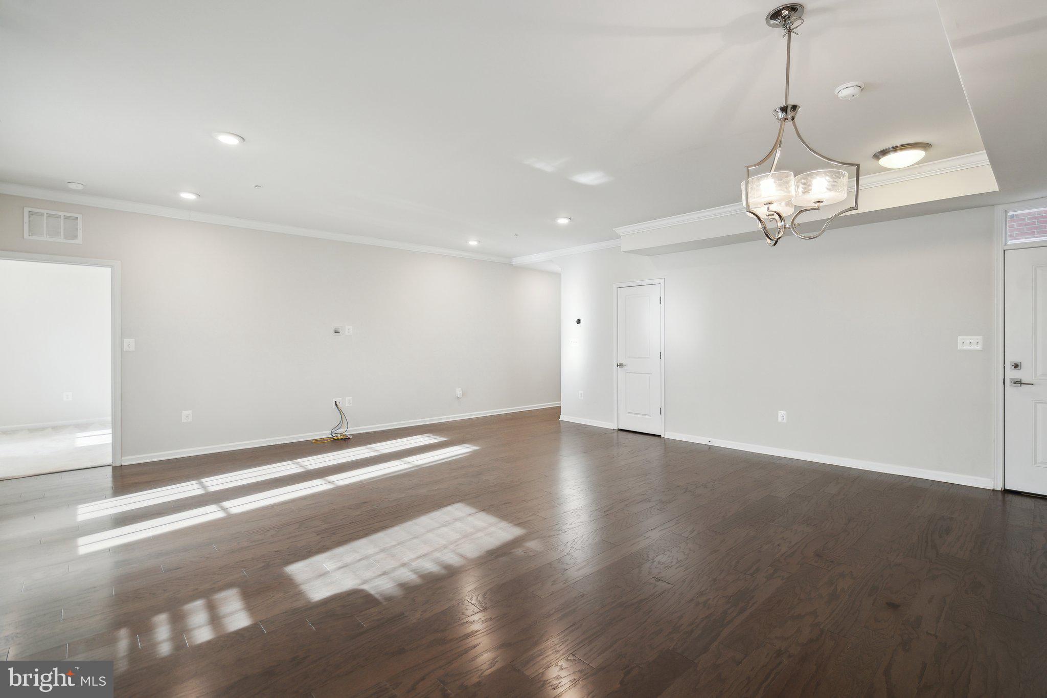 RIDGES AT LOUDOUN VALLEY - Residential Lease