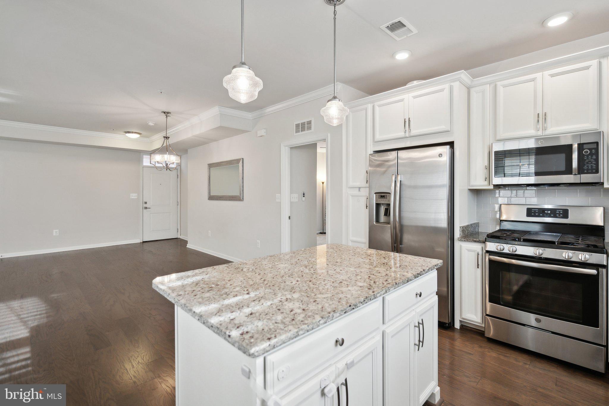 RIDGES AT LOUDOUN VALLEY - Residential Lease