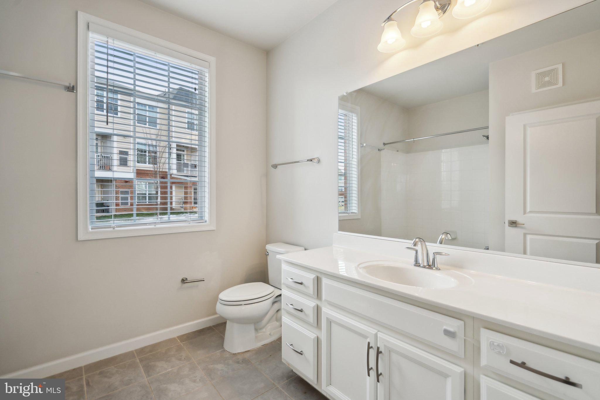 RIDGES AT LOUDOUN VALLEY - Residential Lease