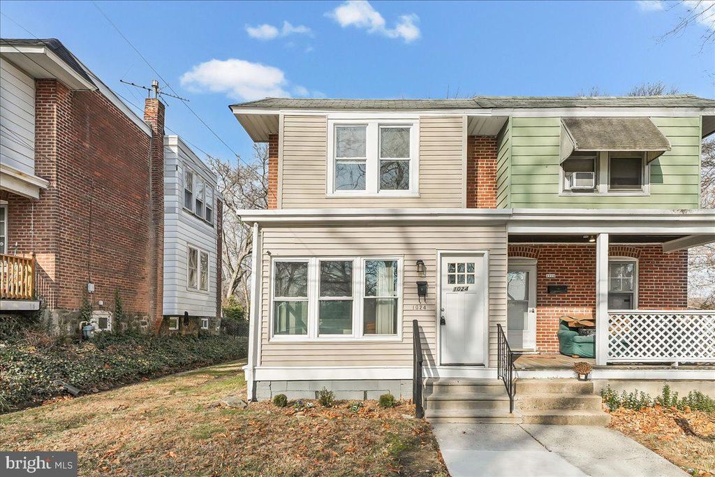 Photo of 1024 E 18th Street, CHESTER, PA 19013 (MLS # PADE2104406)