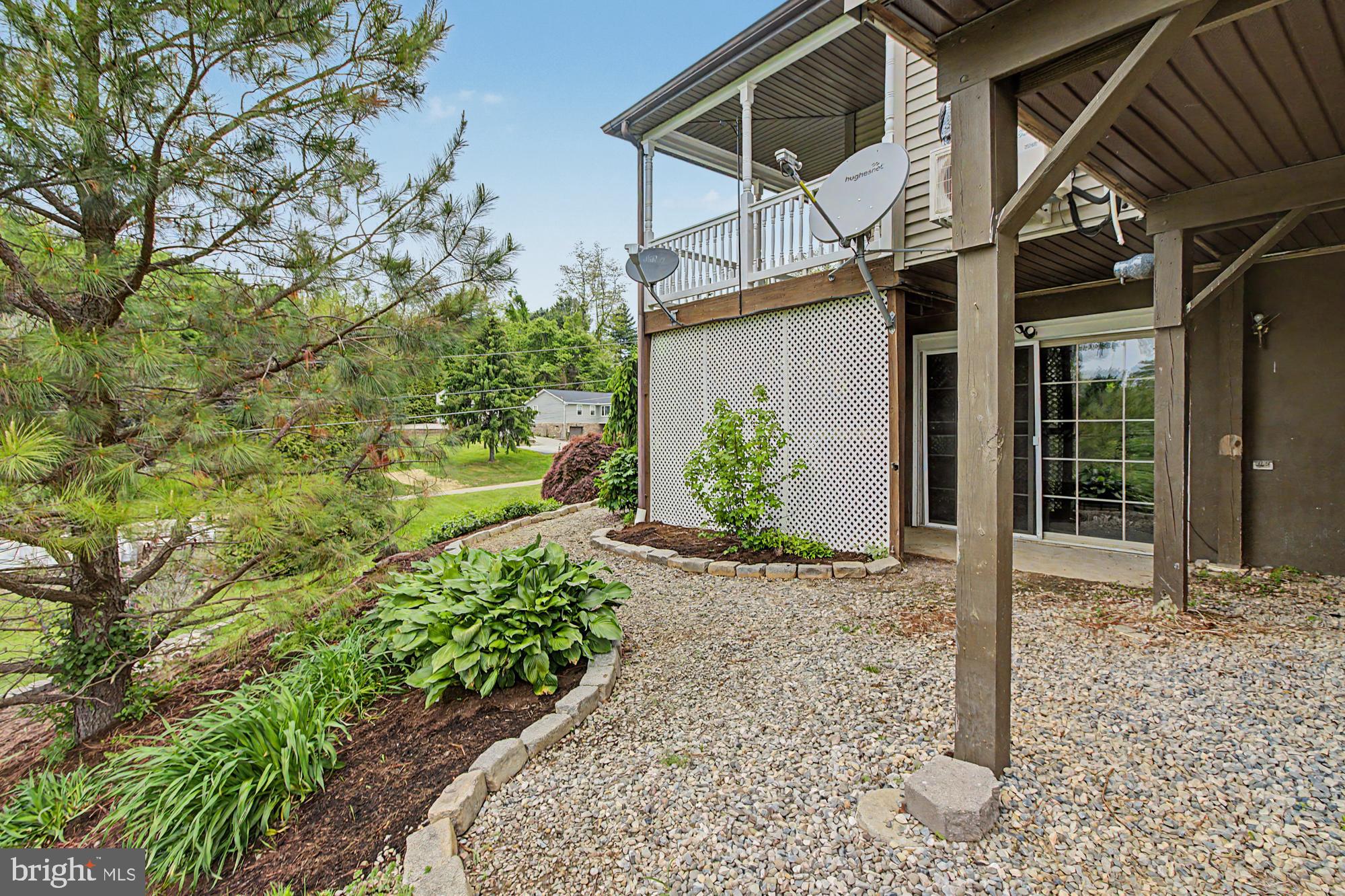 FREELAND - Residential