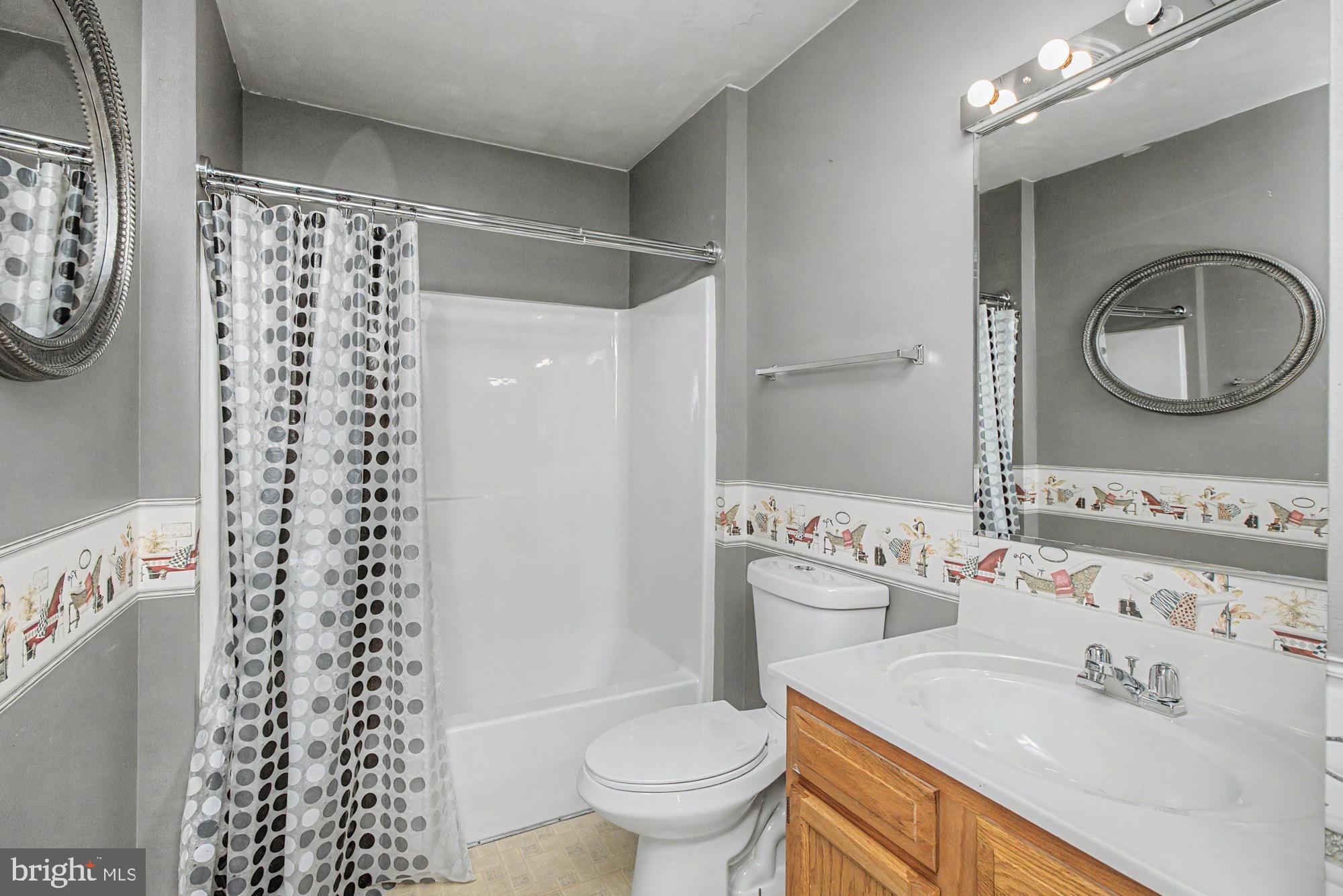 FREELAND - Residential