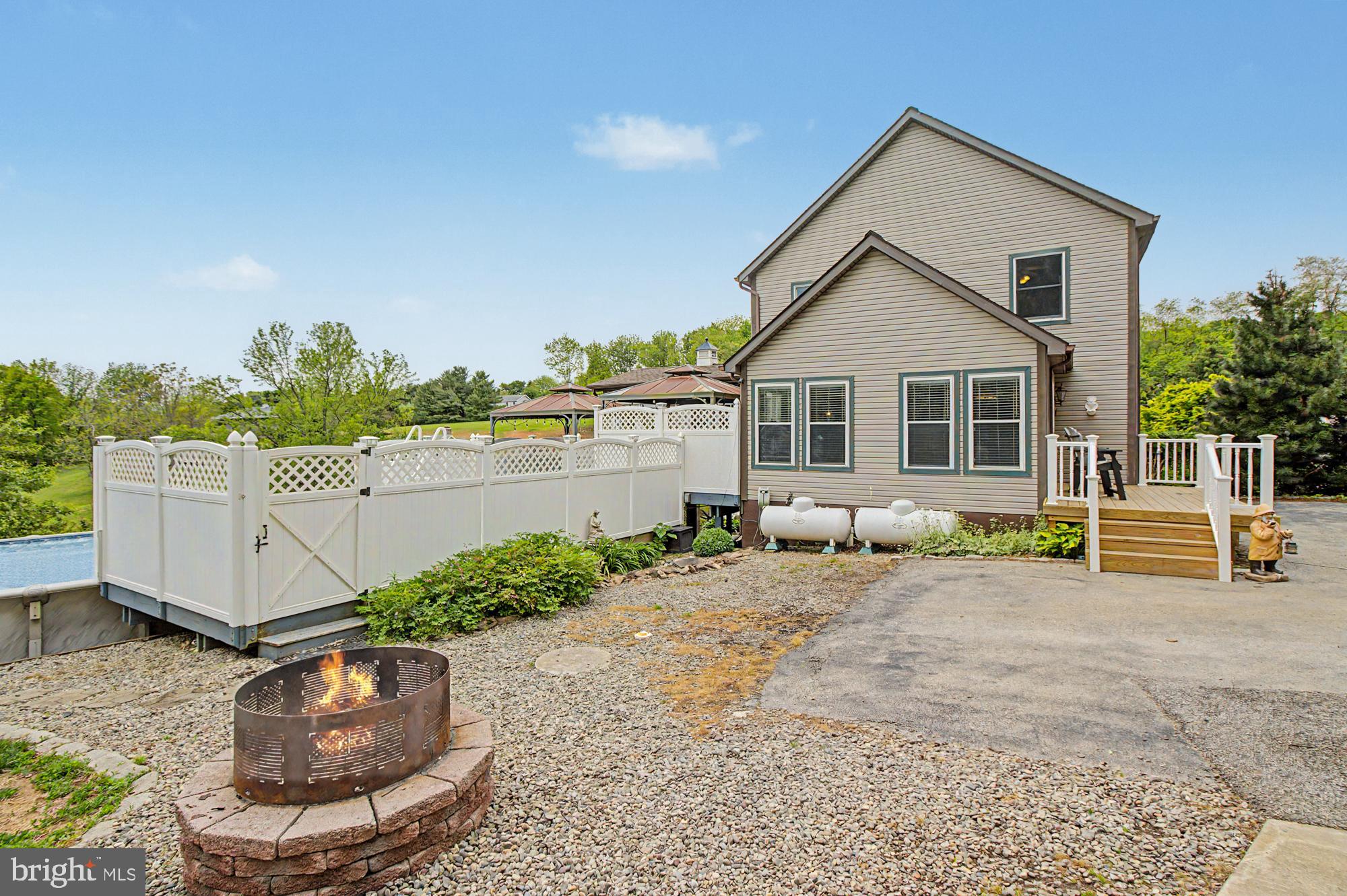 FREELAND - Residential