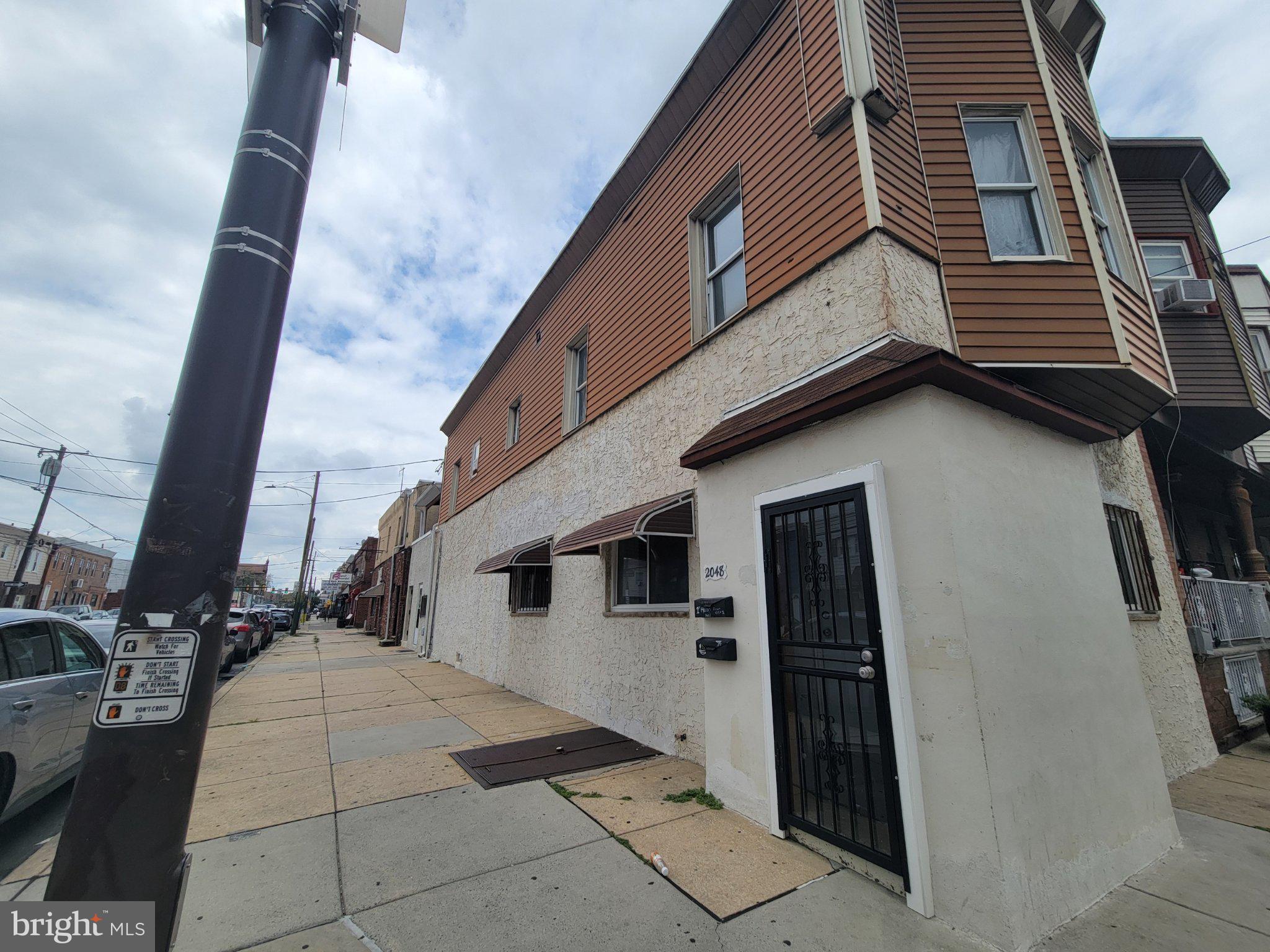 2048 S 19TH STREET