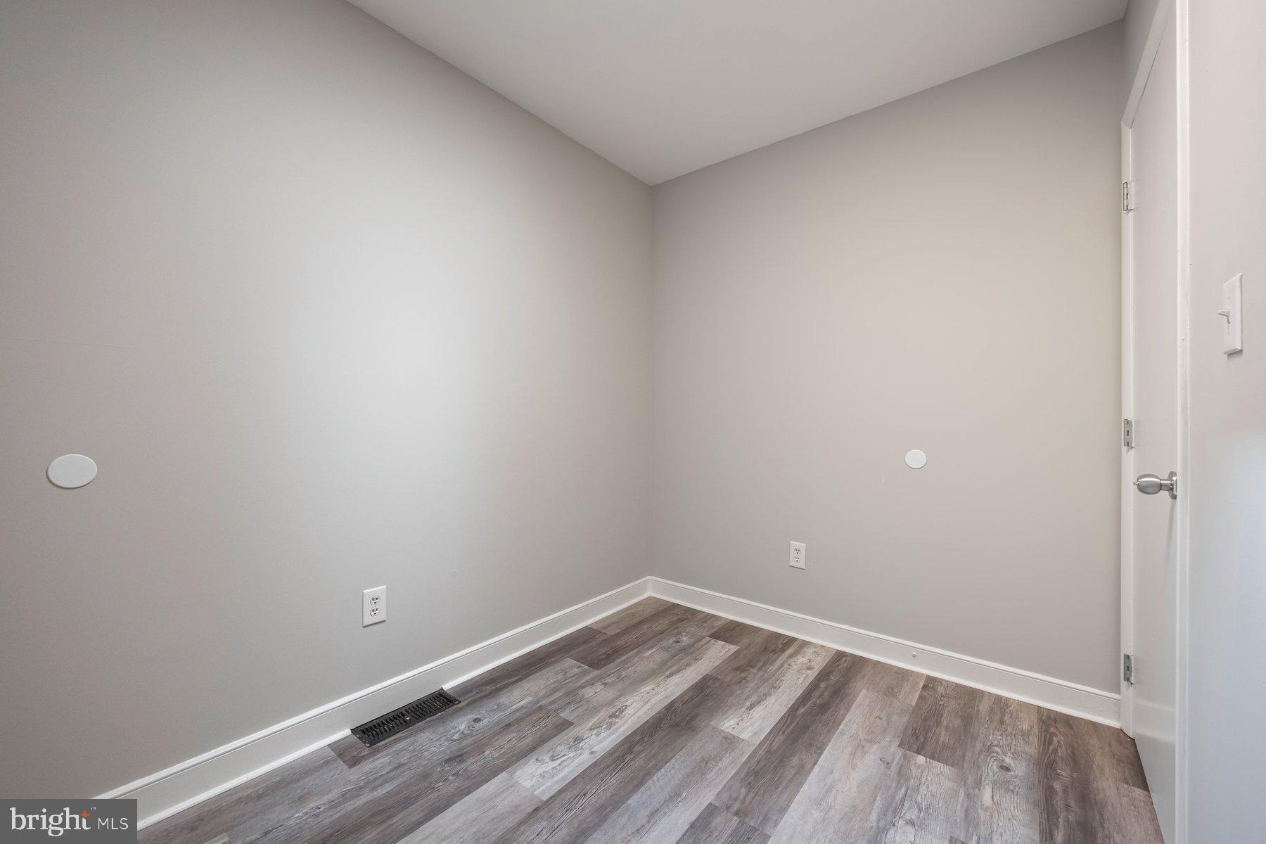 WARD 27 - Residential