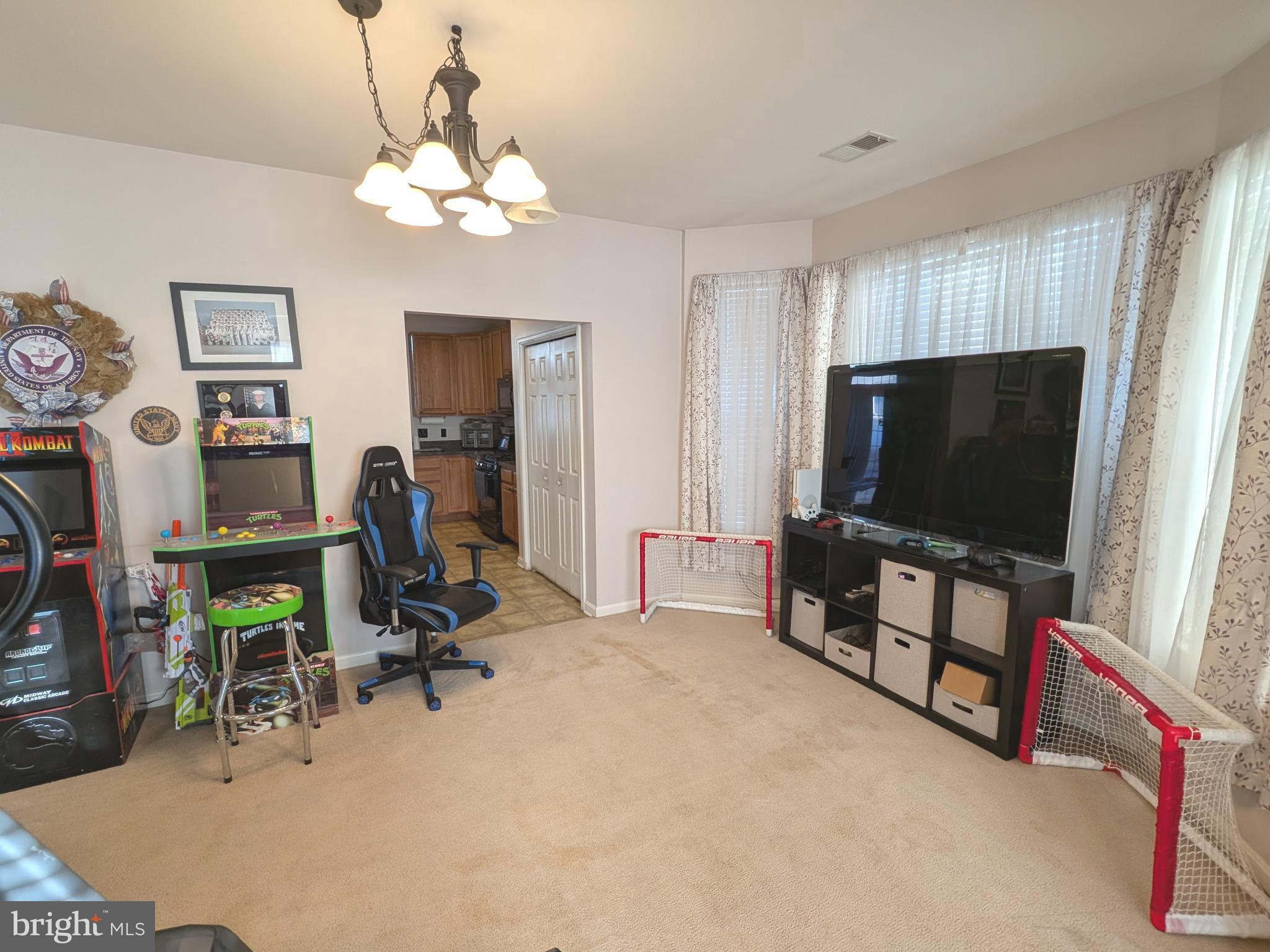 1104 CANVASBACK LANE