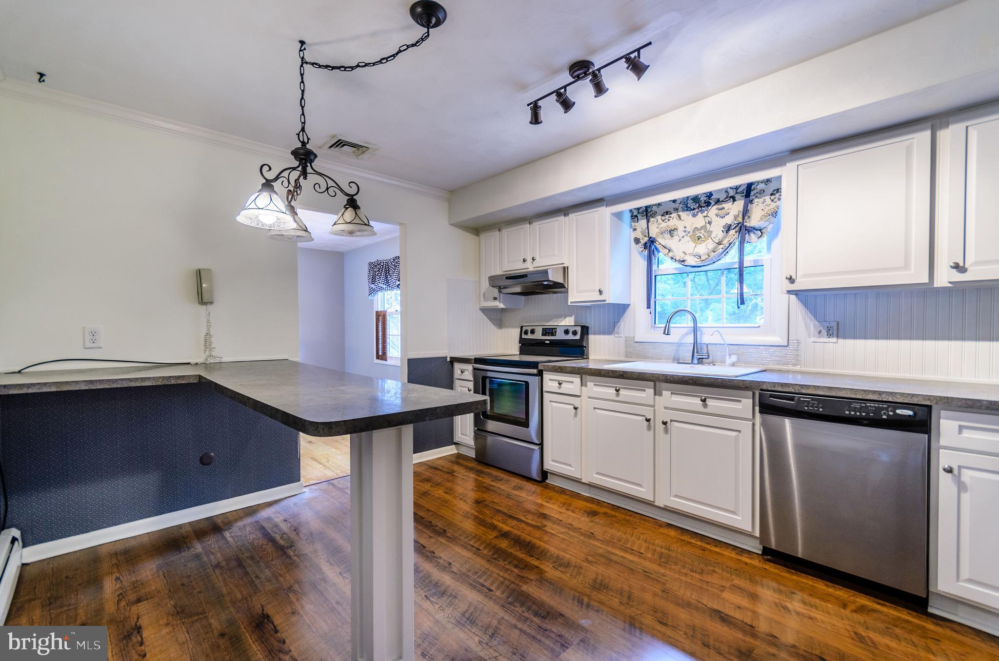 ARLINGTON PARK - Residential