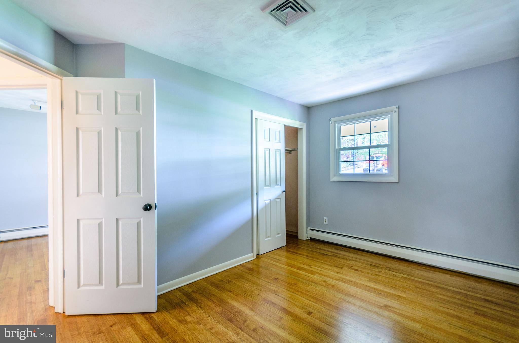 ARLINGTON PARK - Residential