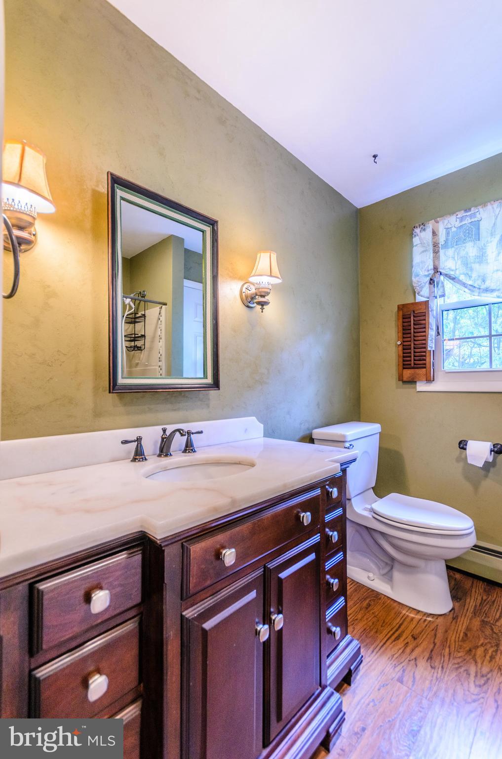 ARLINGTON PARK - Residential