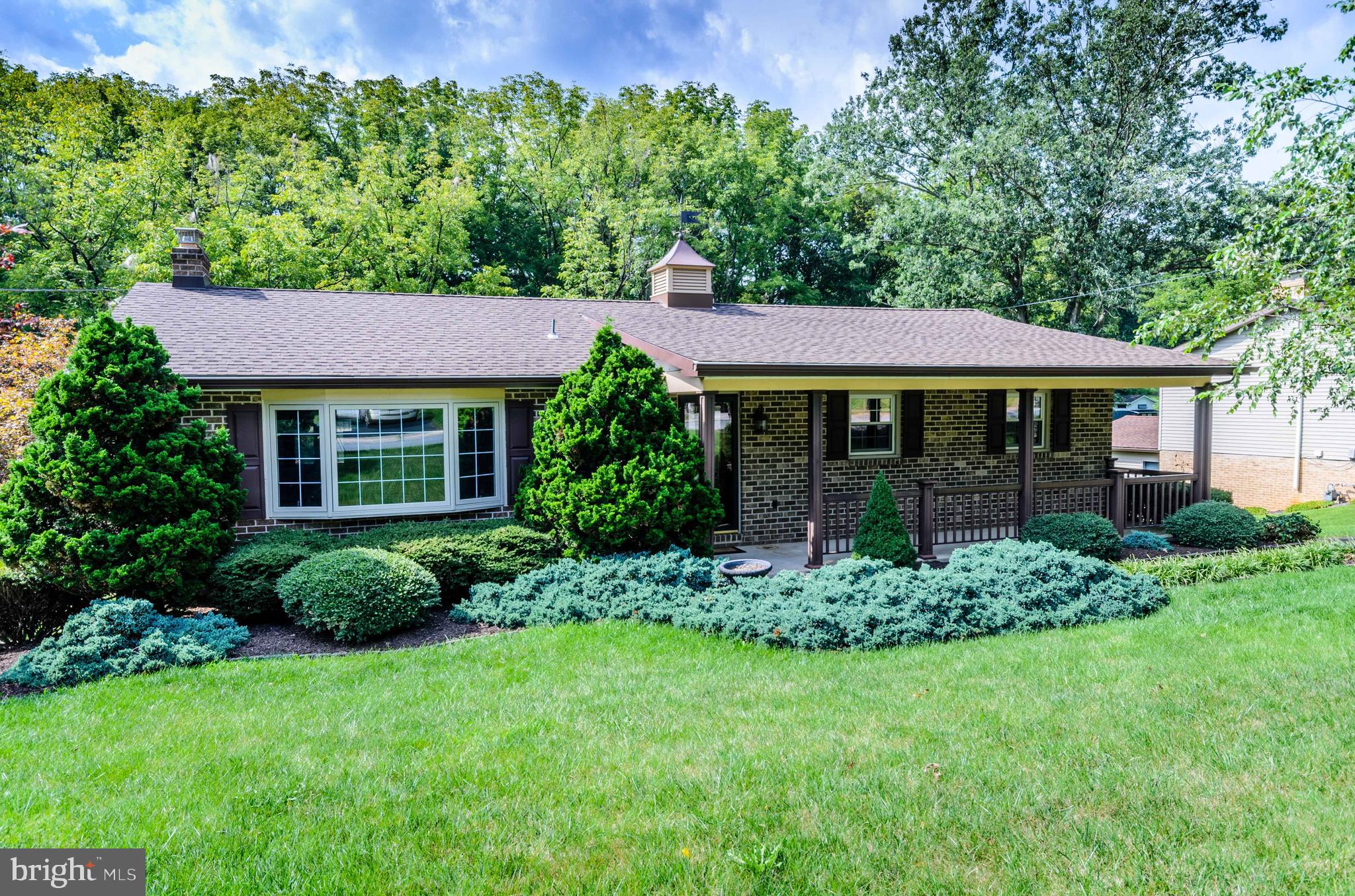 ARLINGTON PARK - Residential