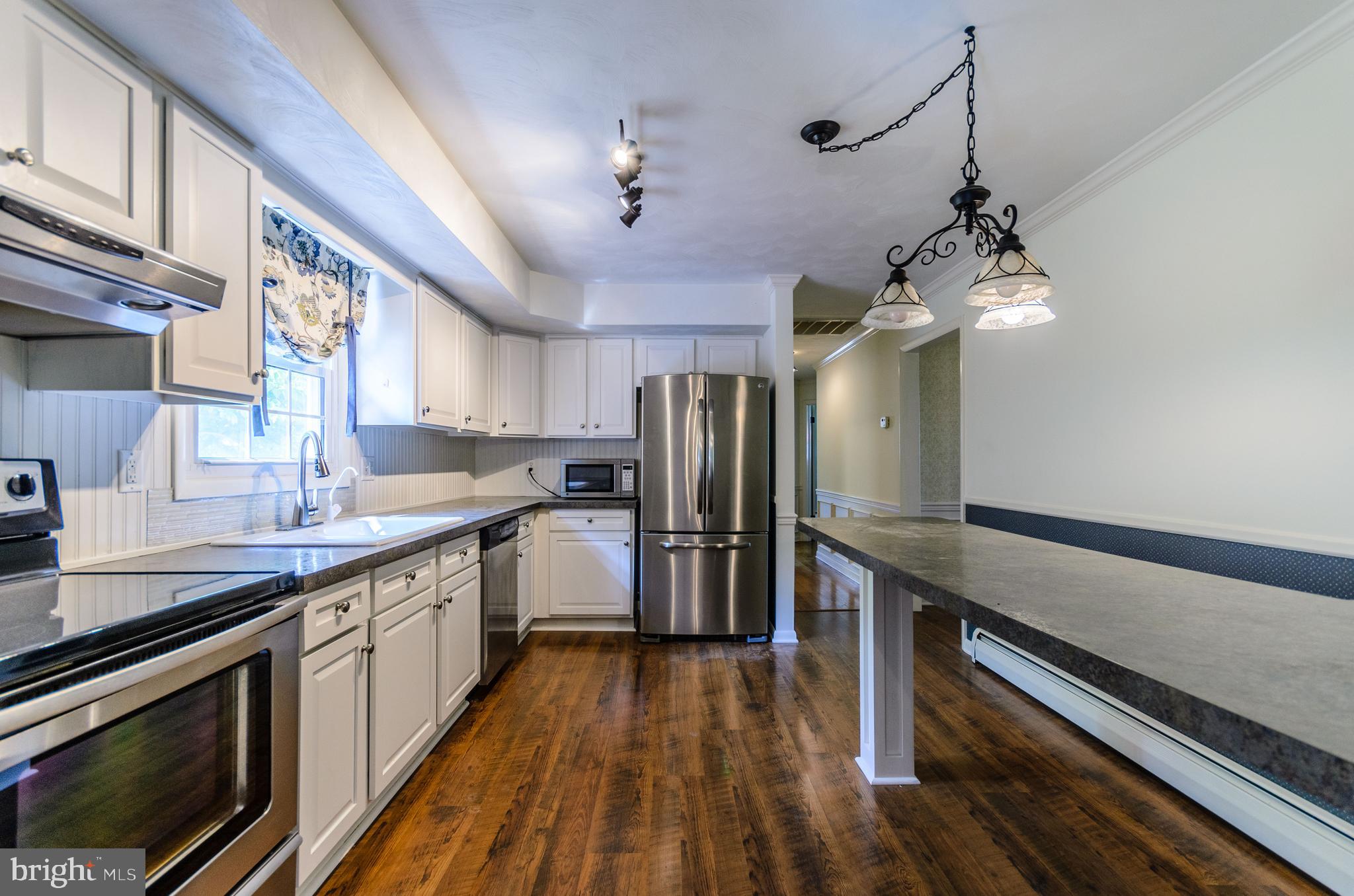 ARLINGTON PARK - Residential