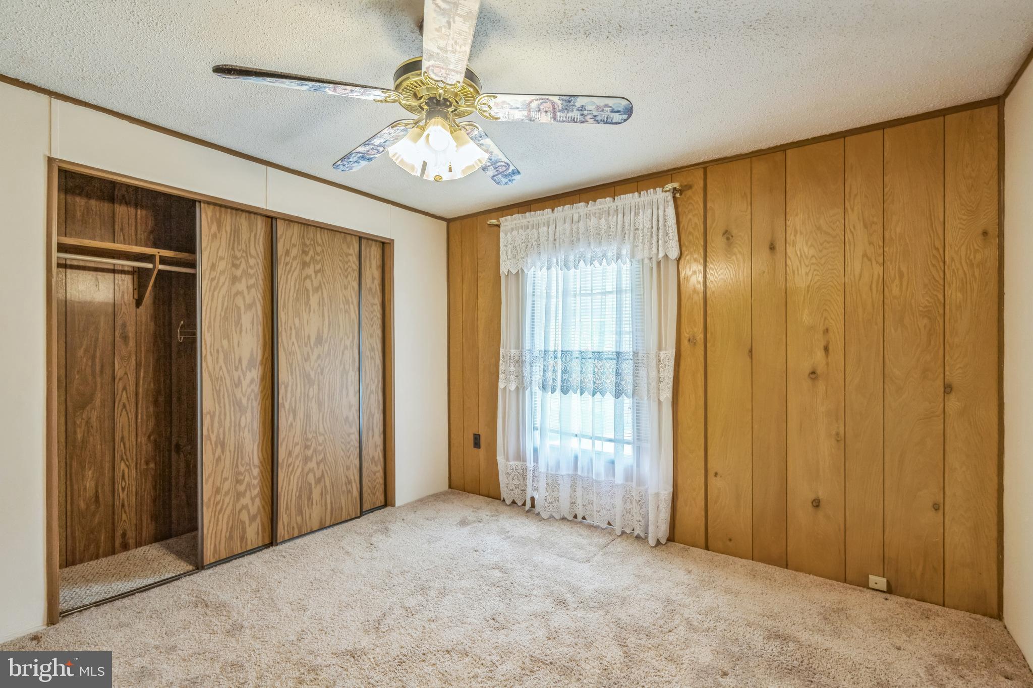 HYDE PARK - Residential