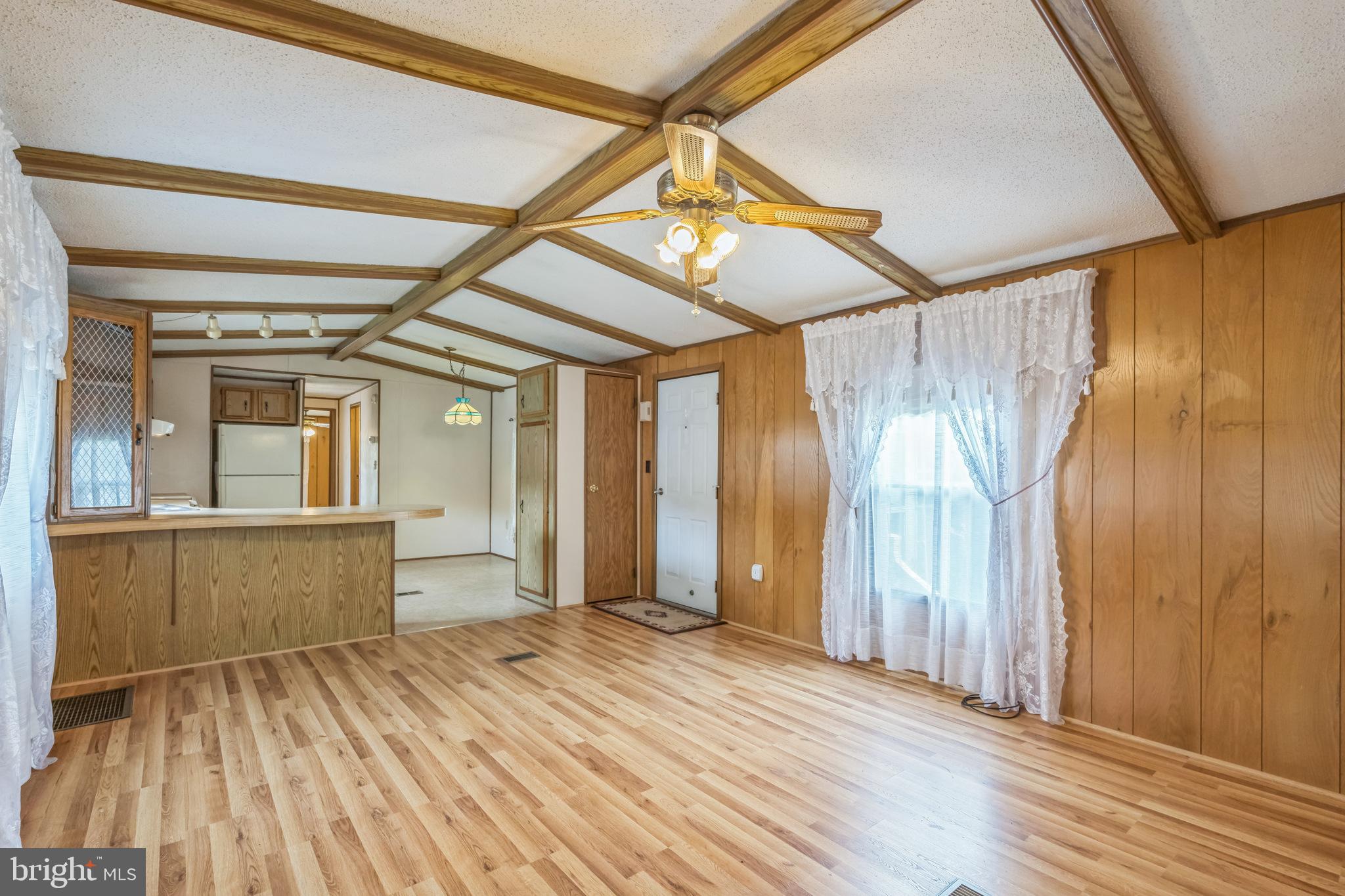 HYDE PARK - Residential