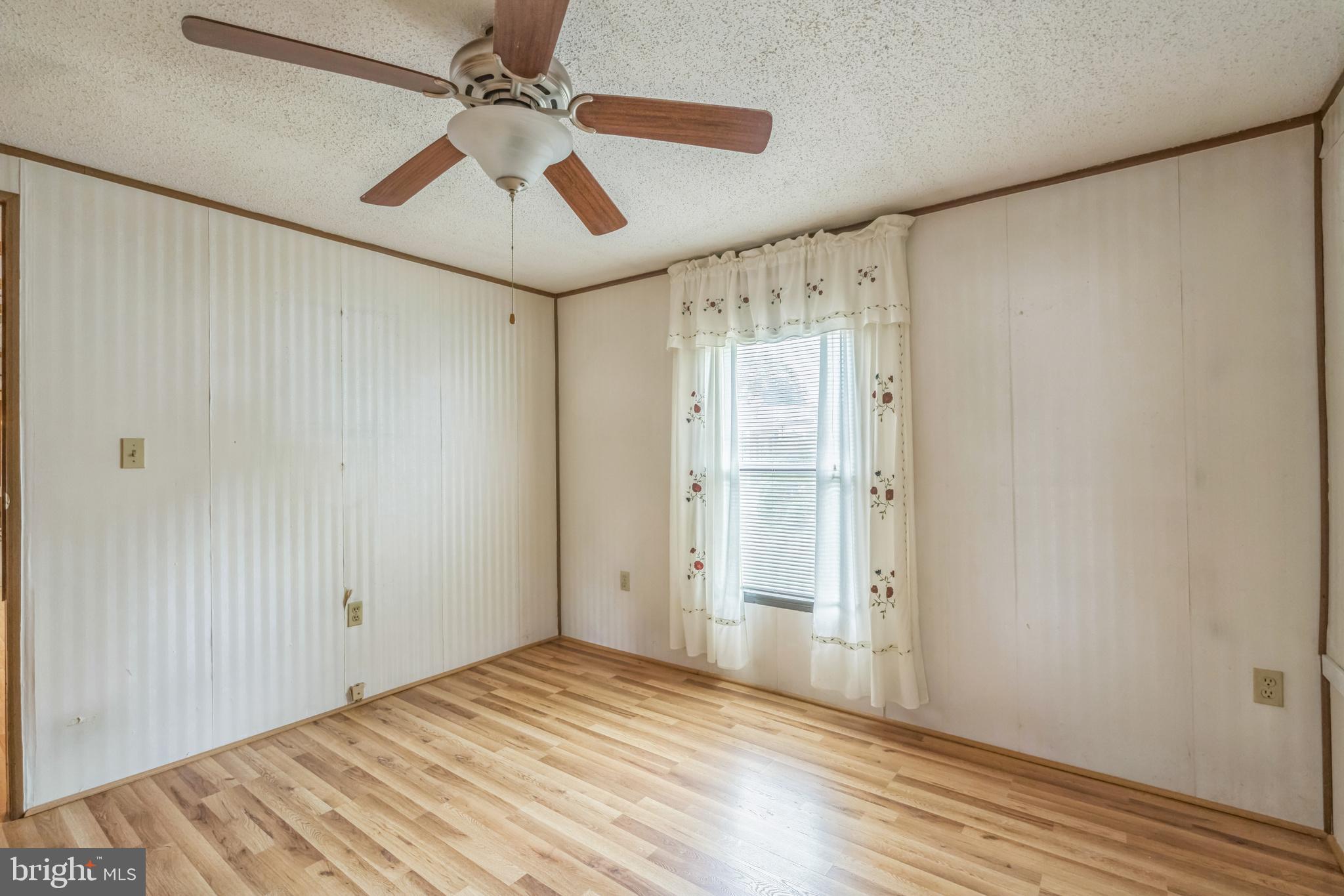 HYDE PARK - Residential