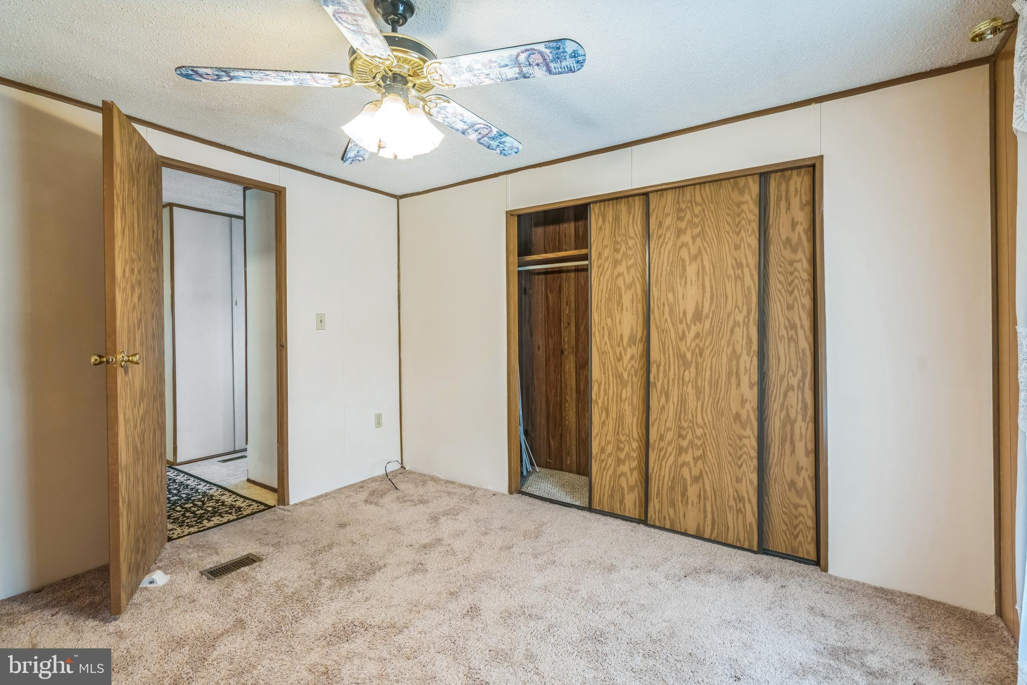 HYDE PARK - Residential