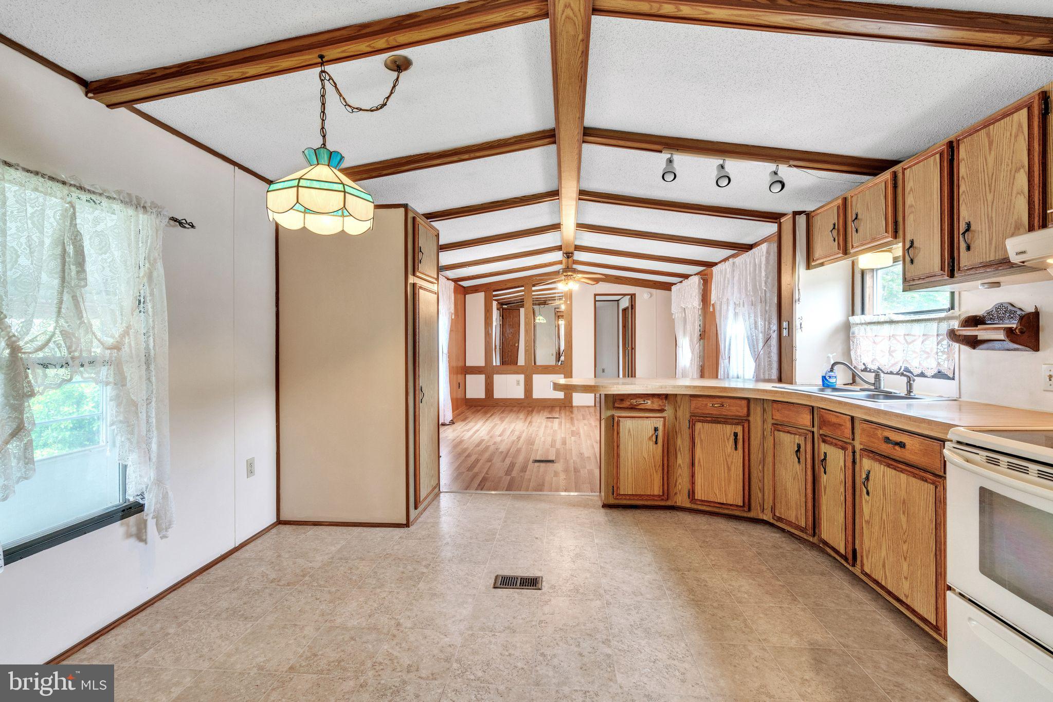 HYDE PARK - Residential