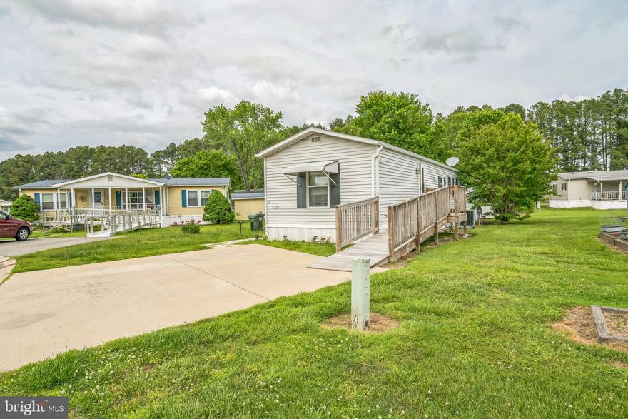 Welcome to Hyde Park Senior living community with tons of amenities, conveniently located in Talbot county, MD! The community offers a Swimming Pool, Fitness Center, Recreation Center, Clubhouse, Disc Golf Course, Dog Park, and more. This unit features 2 bedrooms and 2 full baths with a dine in kitchen , living room, and sunroom. Outside is a shed for additional storage.