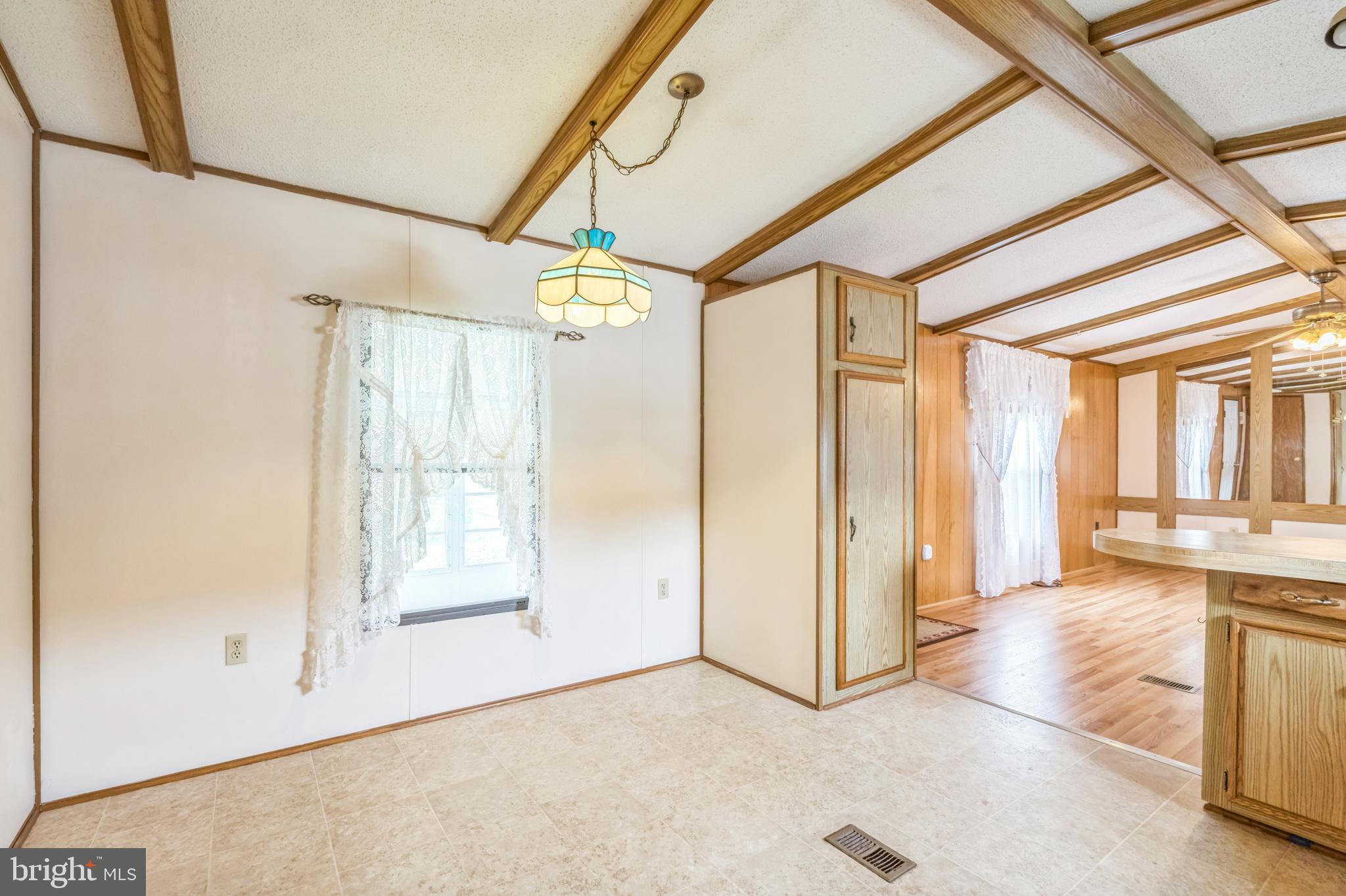 HYDE PARK - Residential