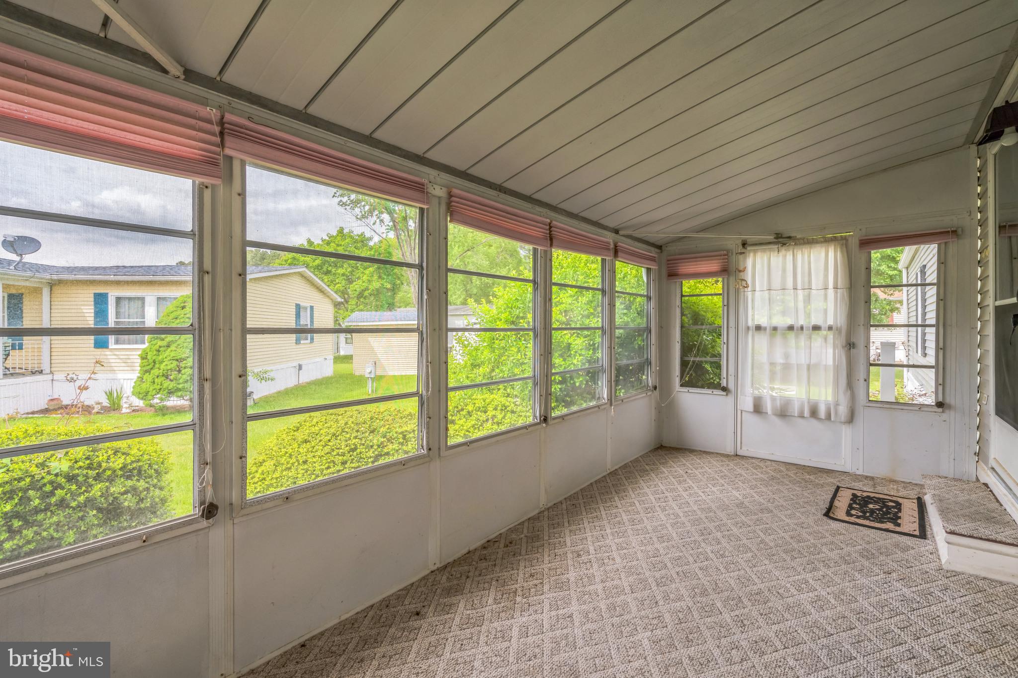 HYDE PARK - Residential