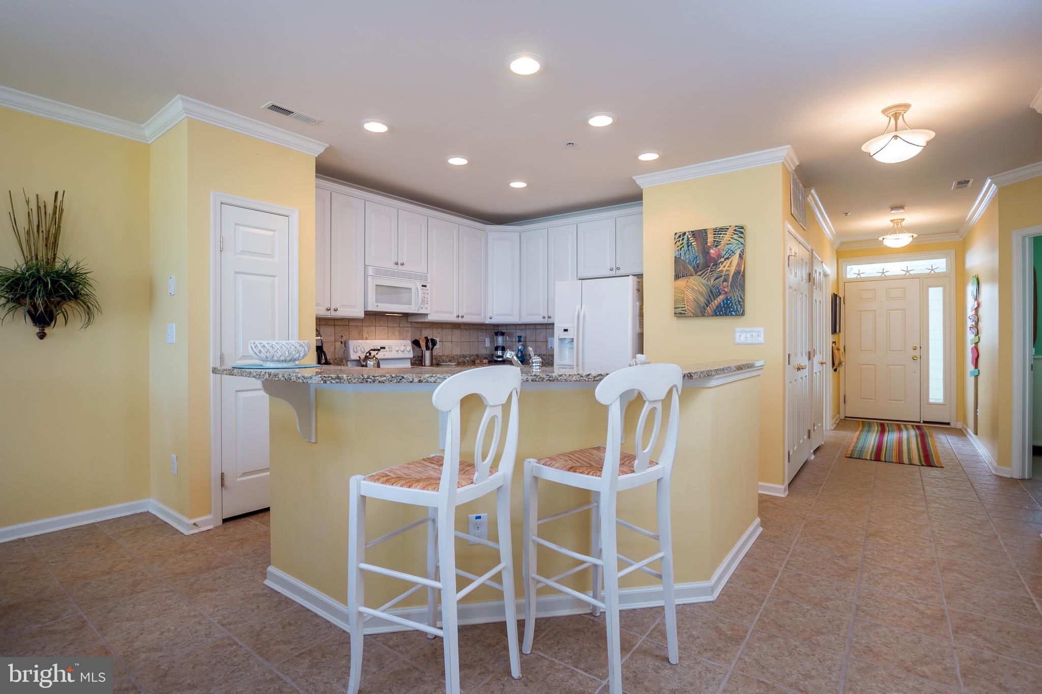 SUNSET ISLAND - Residential