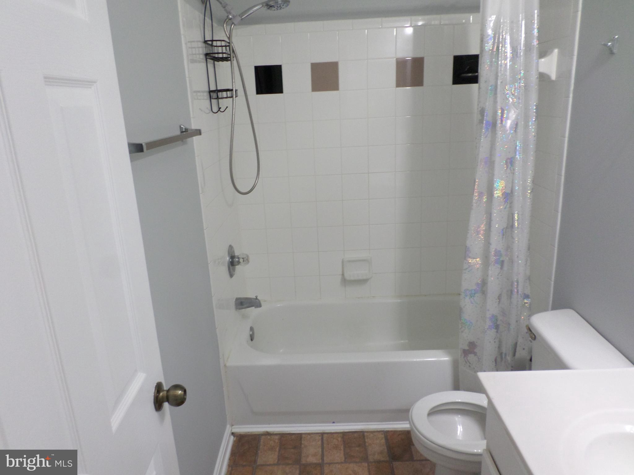 PARKSIDE AT ASHBURN - Residential Lease