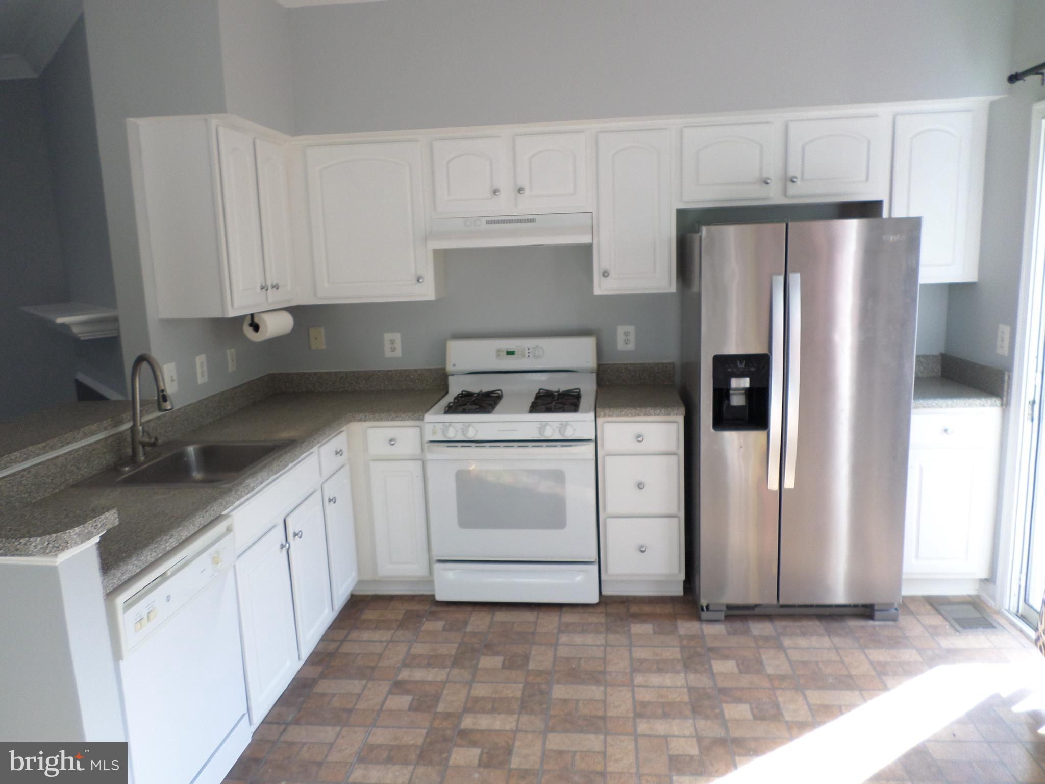 PARKSIDE AT ASHBURN - Residential Lease