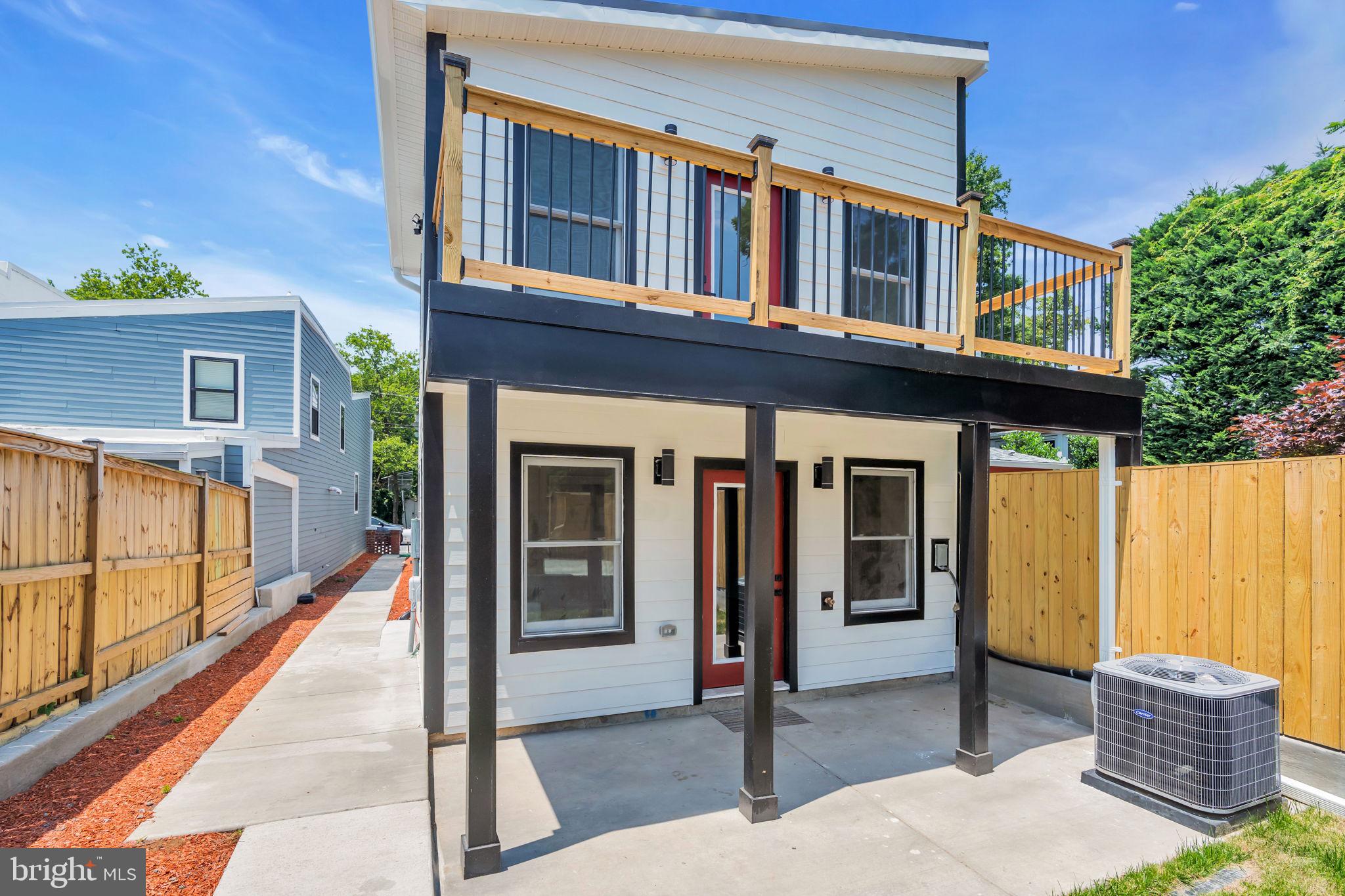 ALEXANDRIA - Residential