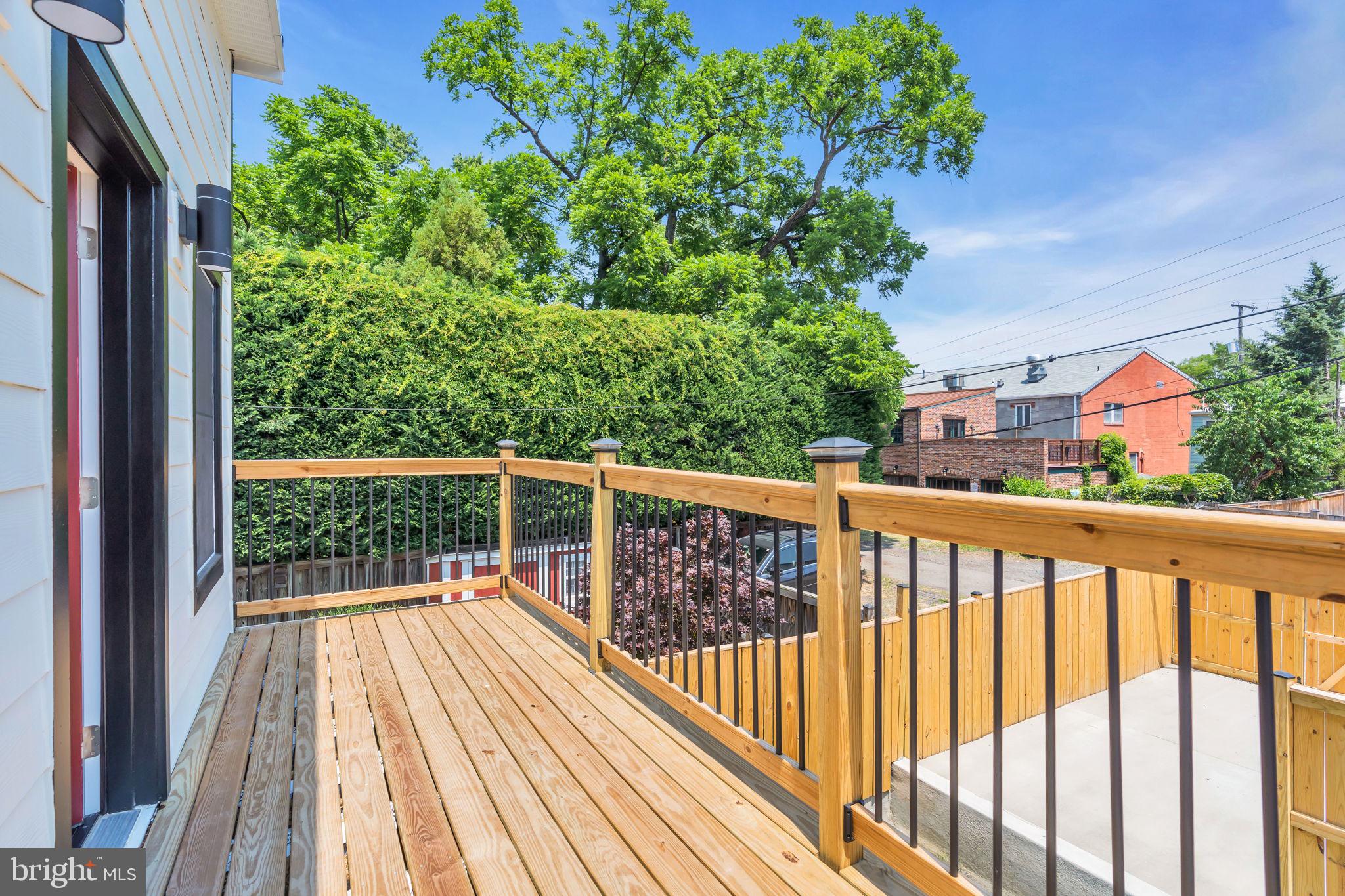 ALEXANDRIA - Residential