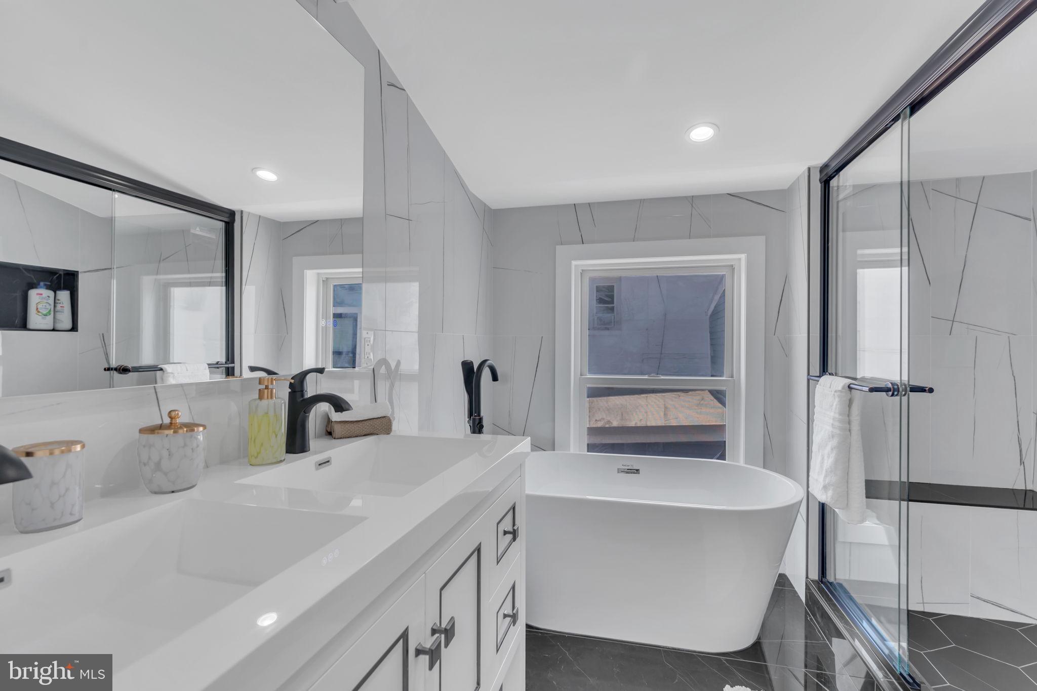 ALEXANDRIA - Residential