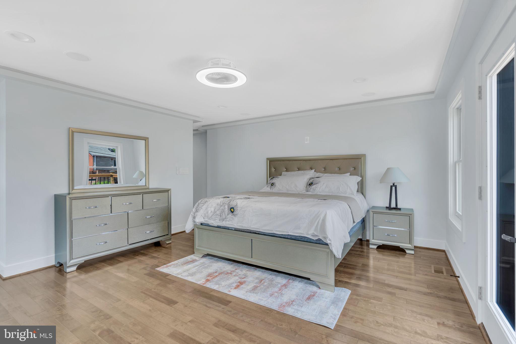 ALEXANDRIA - Residential