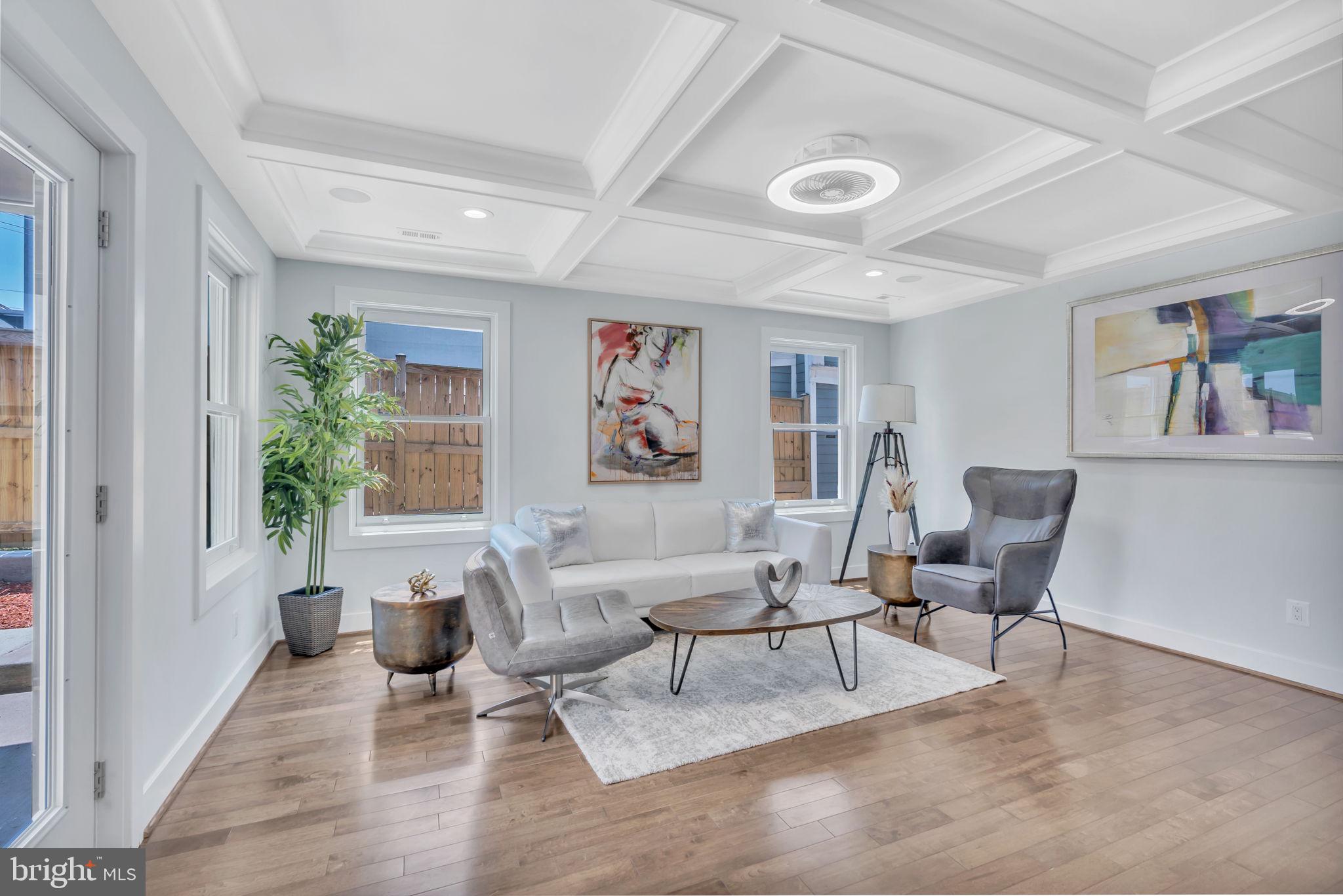 ALEXANDRIA - Residential