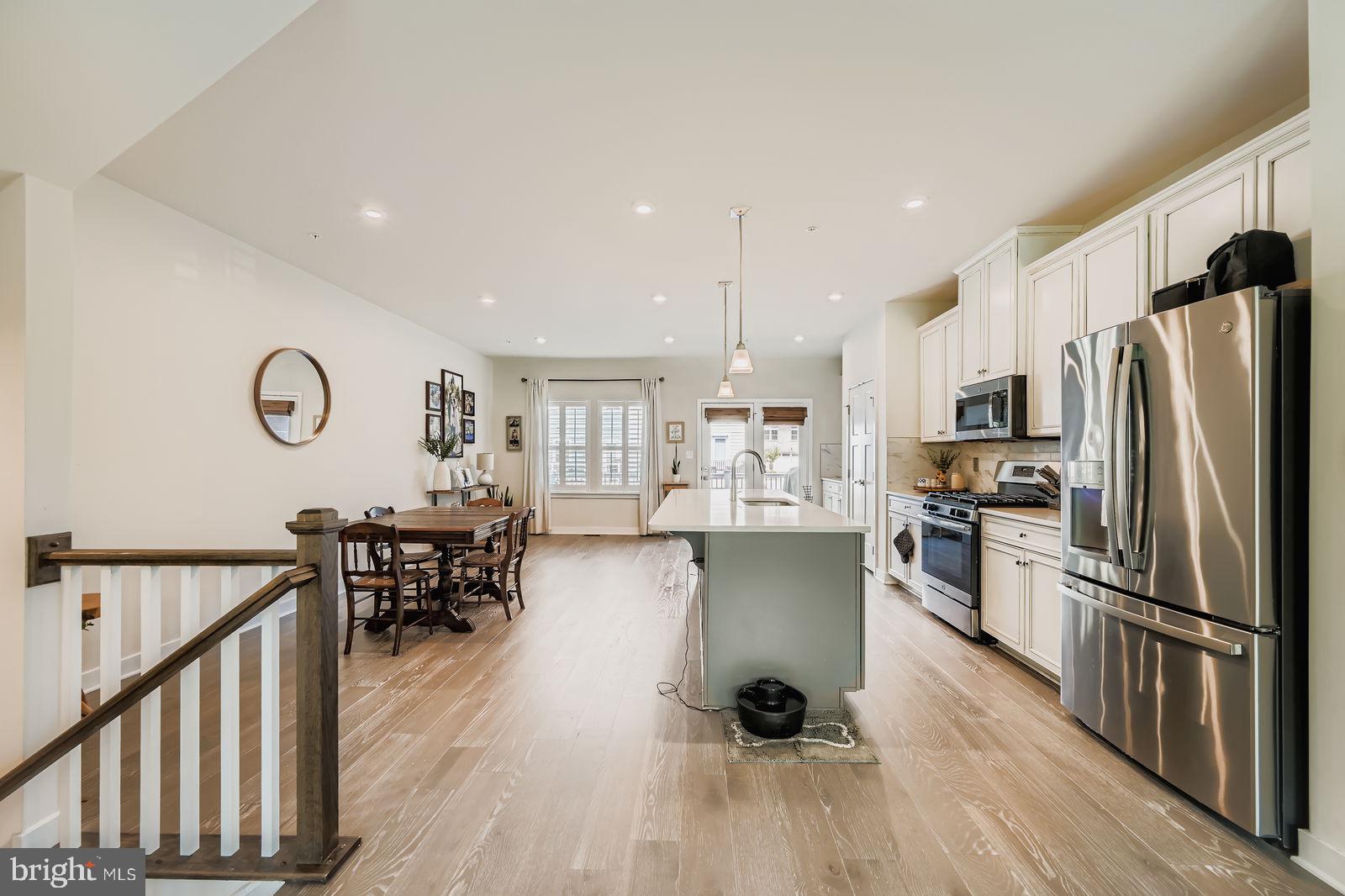 GREENLEIGH AT CROSSROADS - Residential