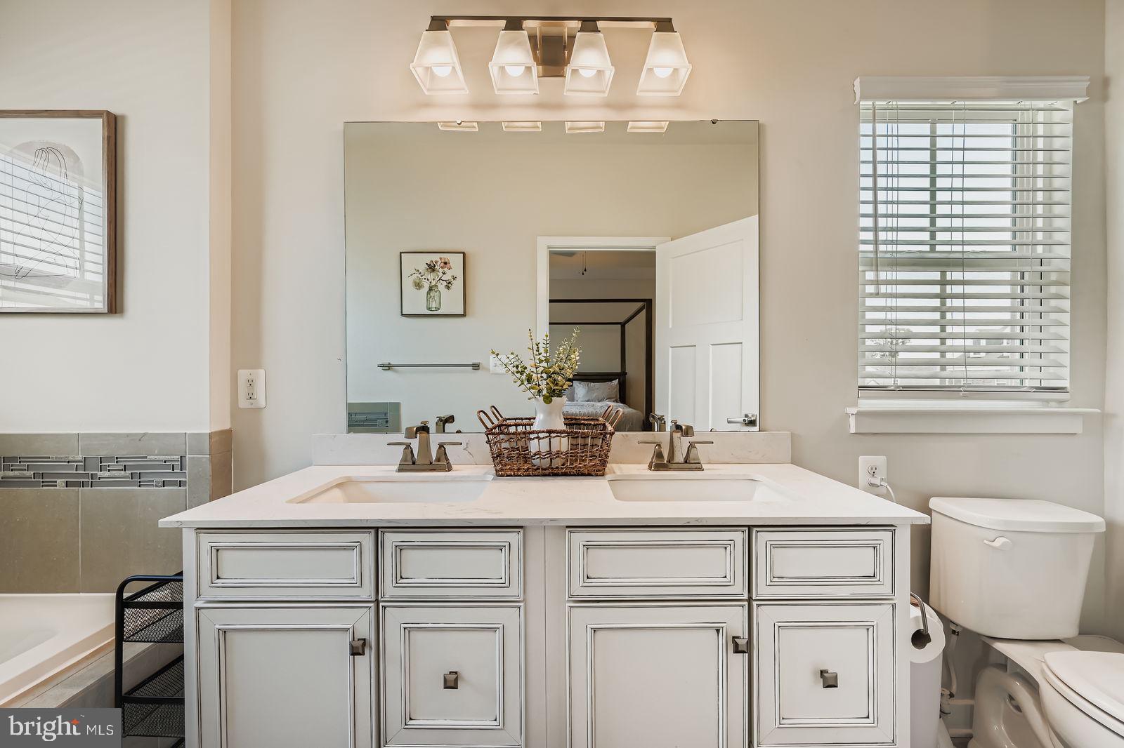 GREENLEIGH AT CROSSROADS - Residential