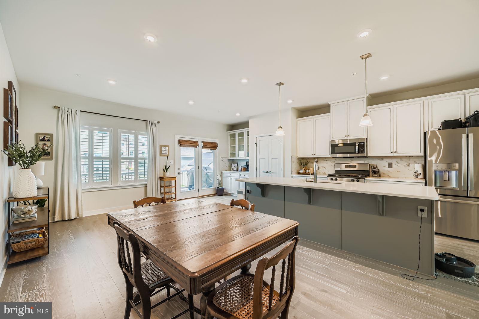 GREENLEIGH AT CROSSROADS - Residential