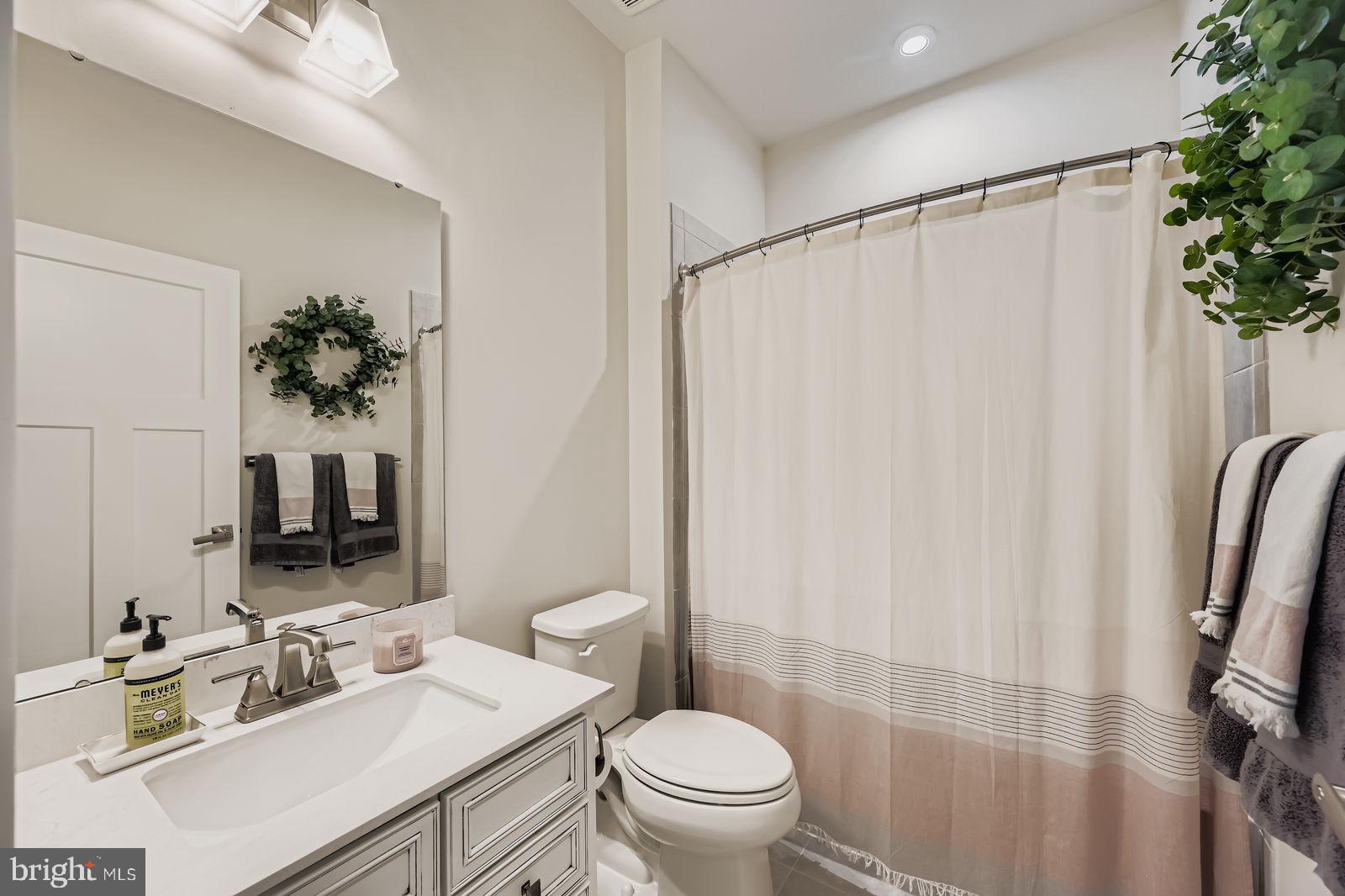 GREENLEIGH AT CROSSROADS - Residential