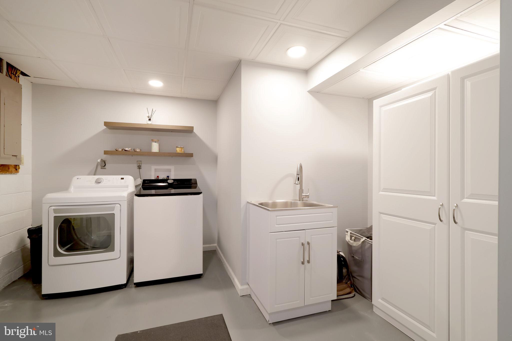 VALLEY VISTA - Residential