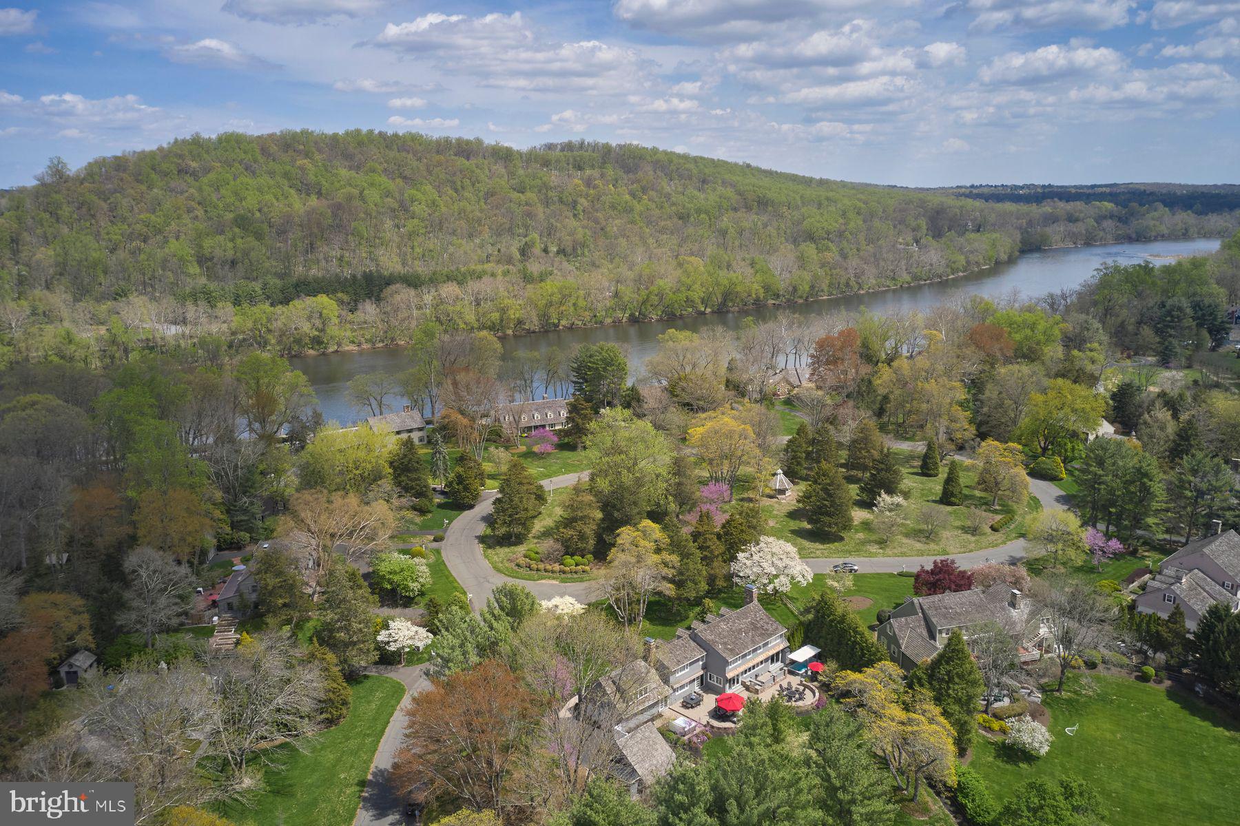 CEDAR GLEN - Residential