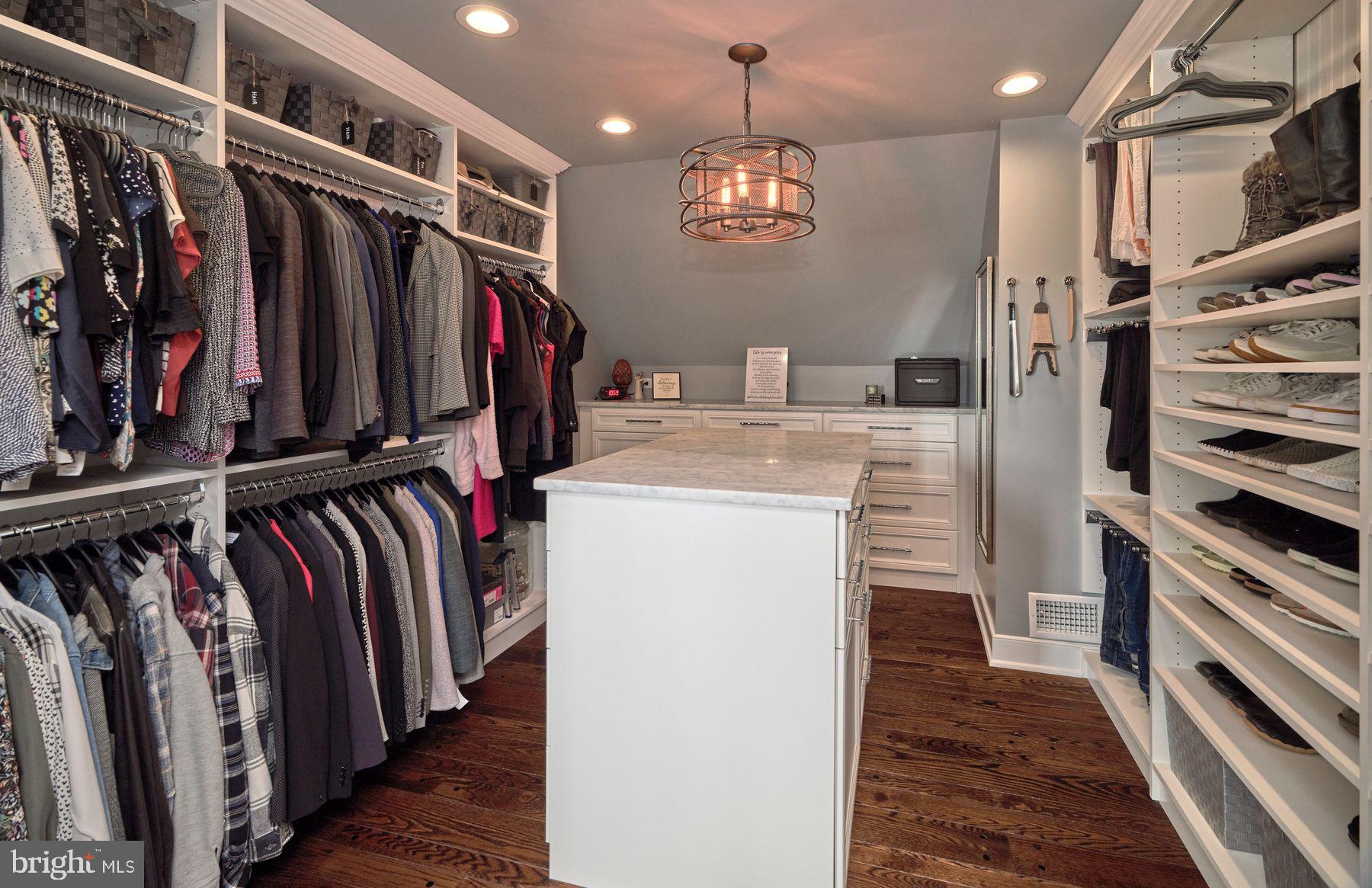 CEDAR GLEN - Residential