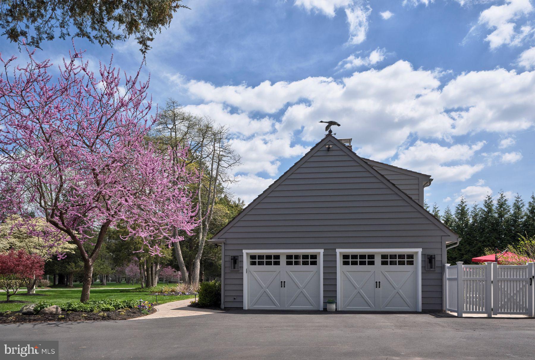CEDAR GLEN - Residential