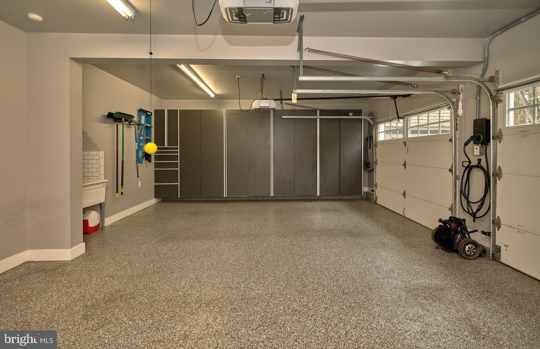 CEDAR GLEN - Residential