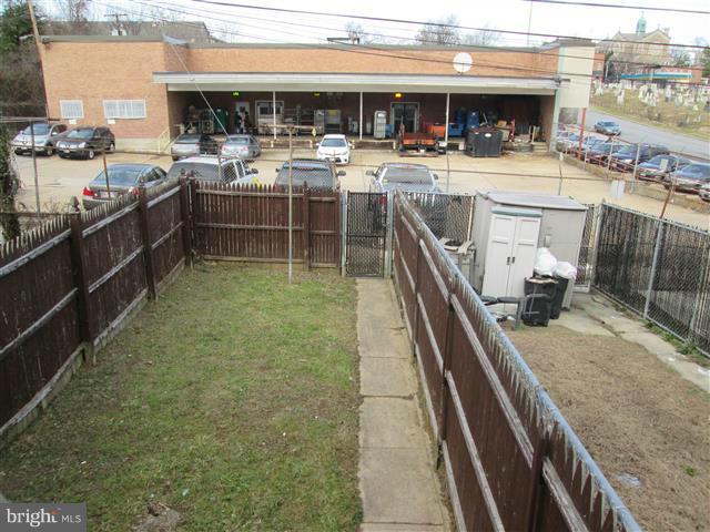 IRVINGTON - Residential