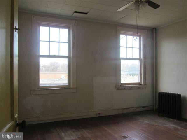 IRVINGTON - Residential