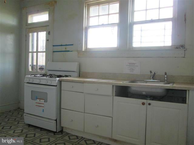 IRVINGTON - Residential