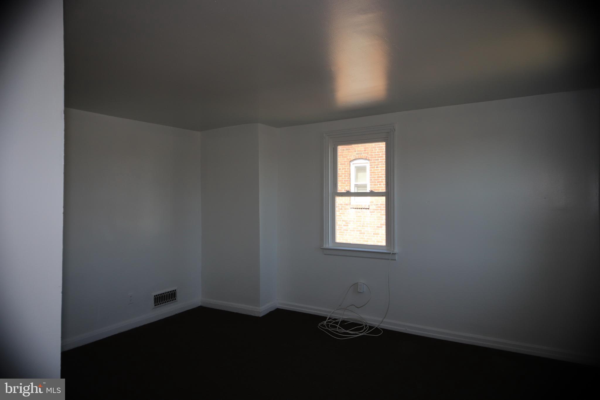 DUNDALK - Residential Lease