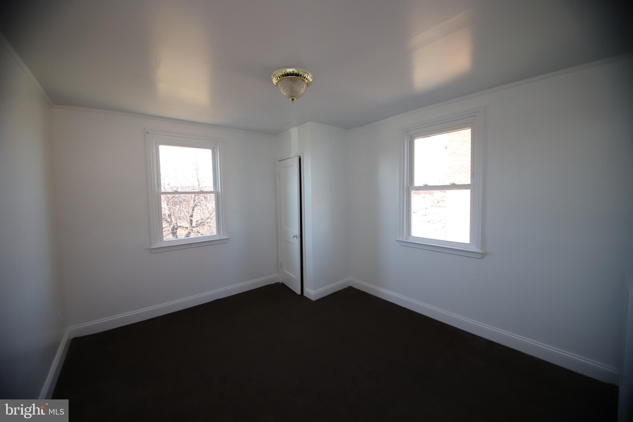 DUNDALK - Residential Lease