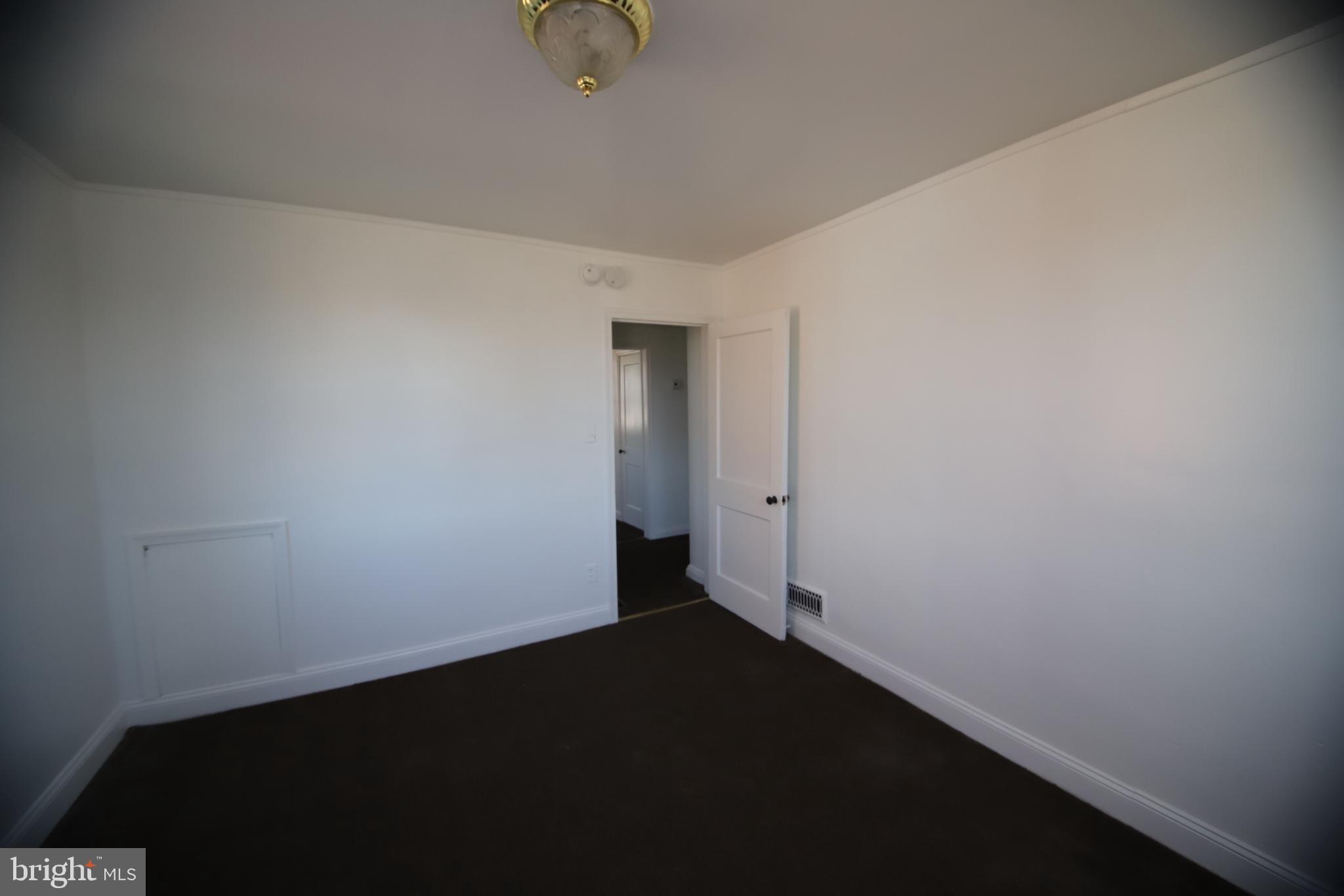 DUNDALK - Residential Lease